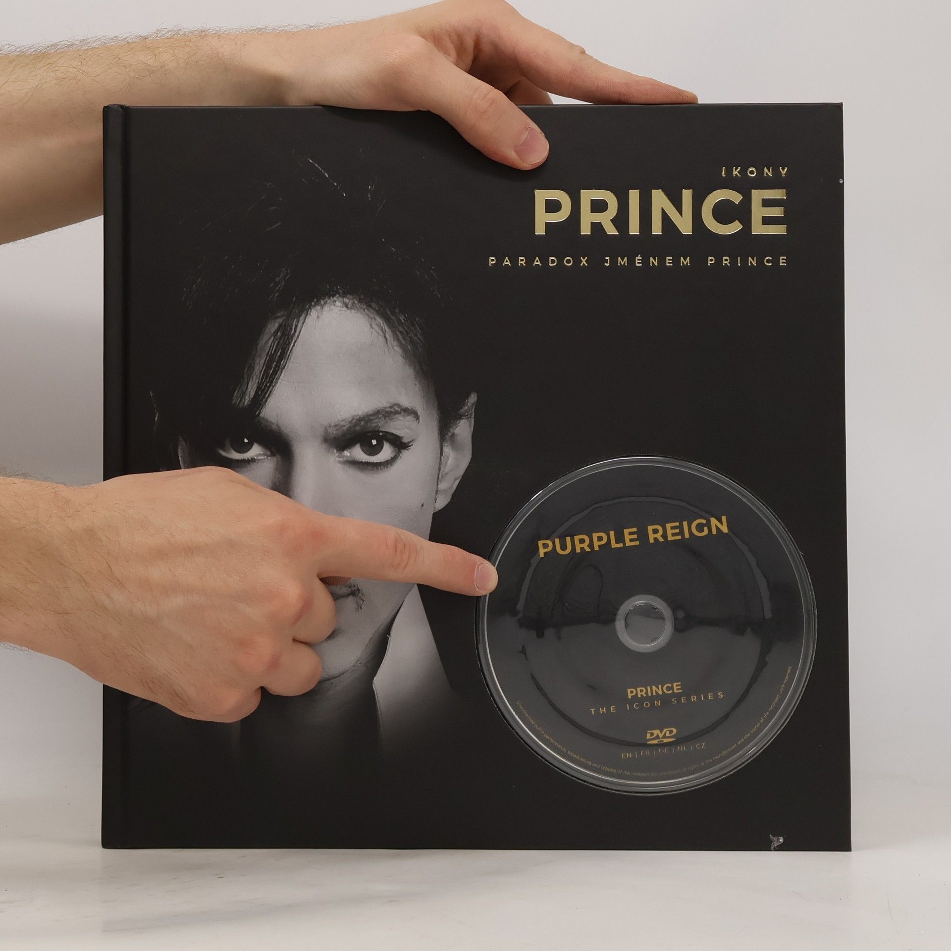 Glenda Nevill Prince: paradox jménem Prince