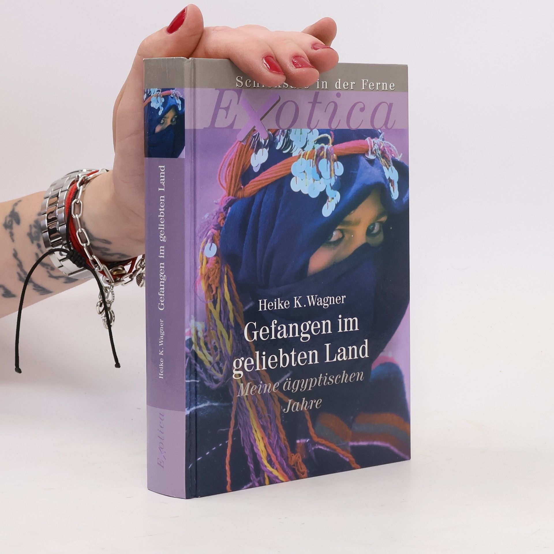 Heike K. Wagner Gefangen im geliebten Land