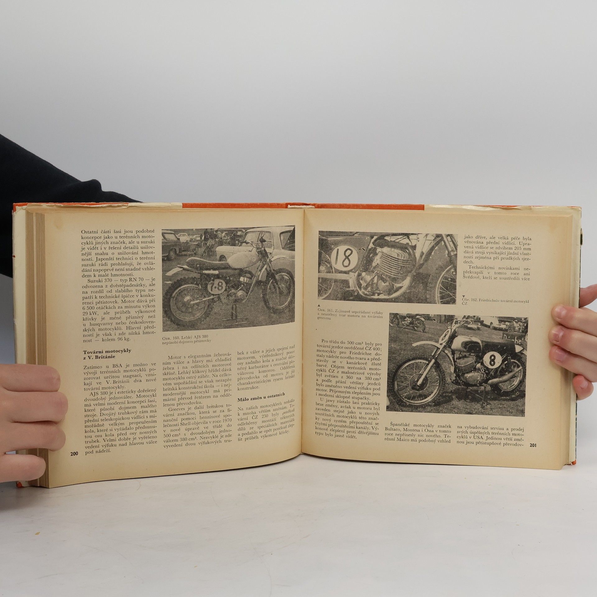 Pavel Husák Terénní motocykly. Mistři světa v motokrosu
