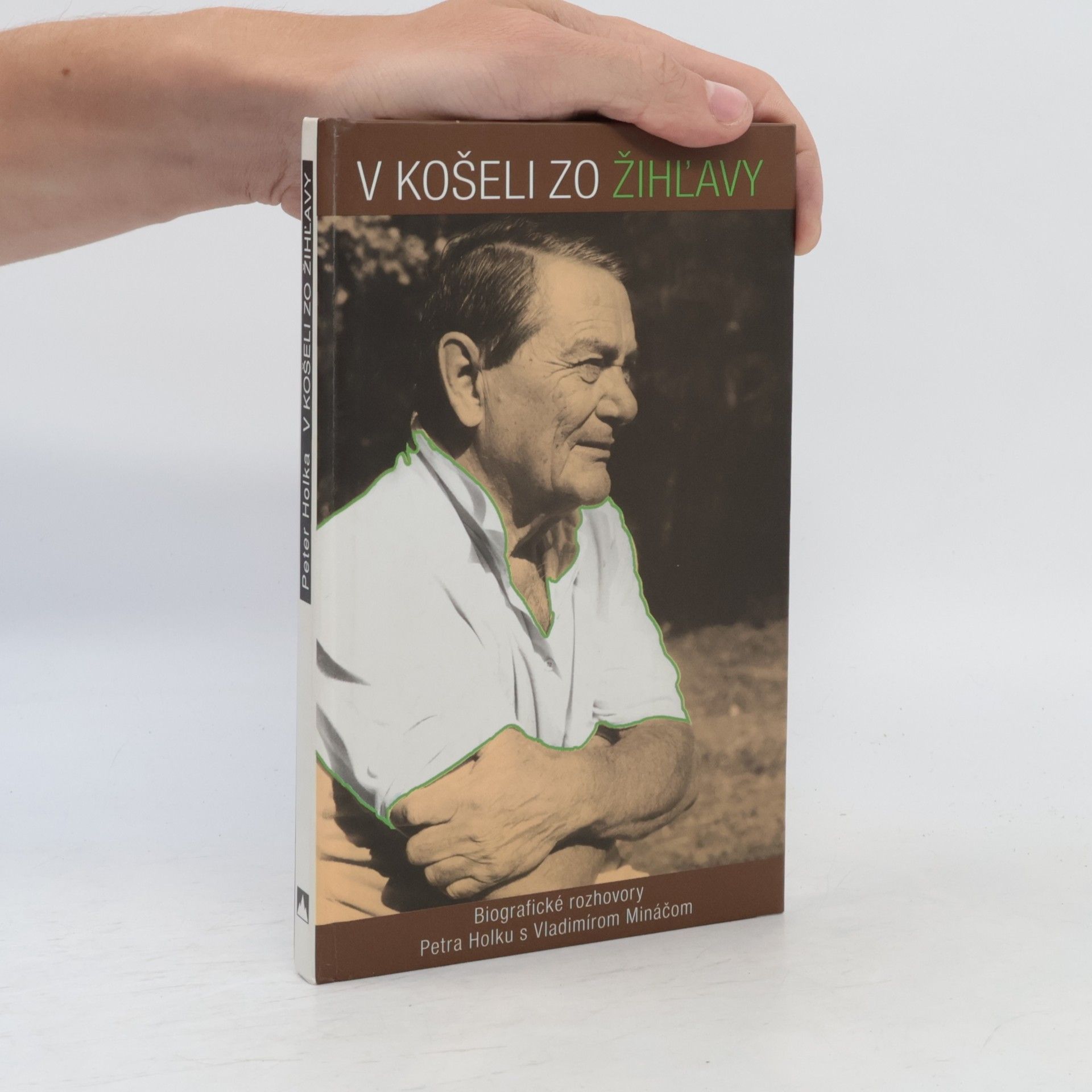 V košeli zo žihľavy