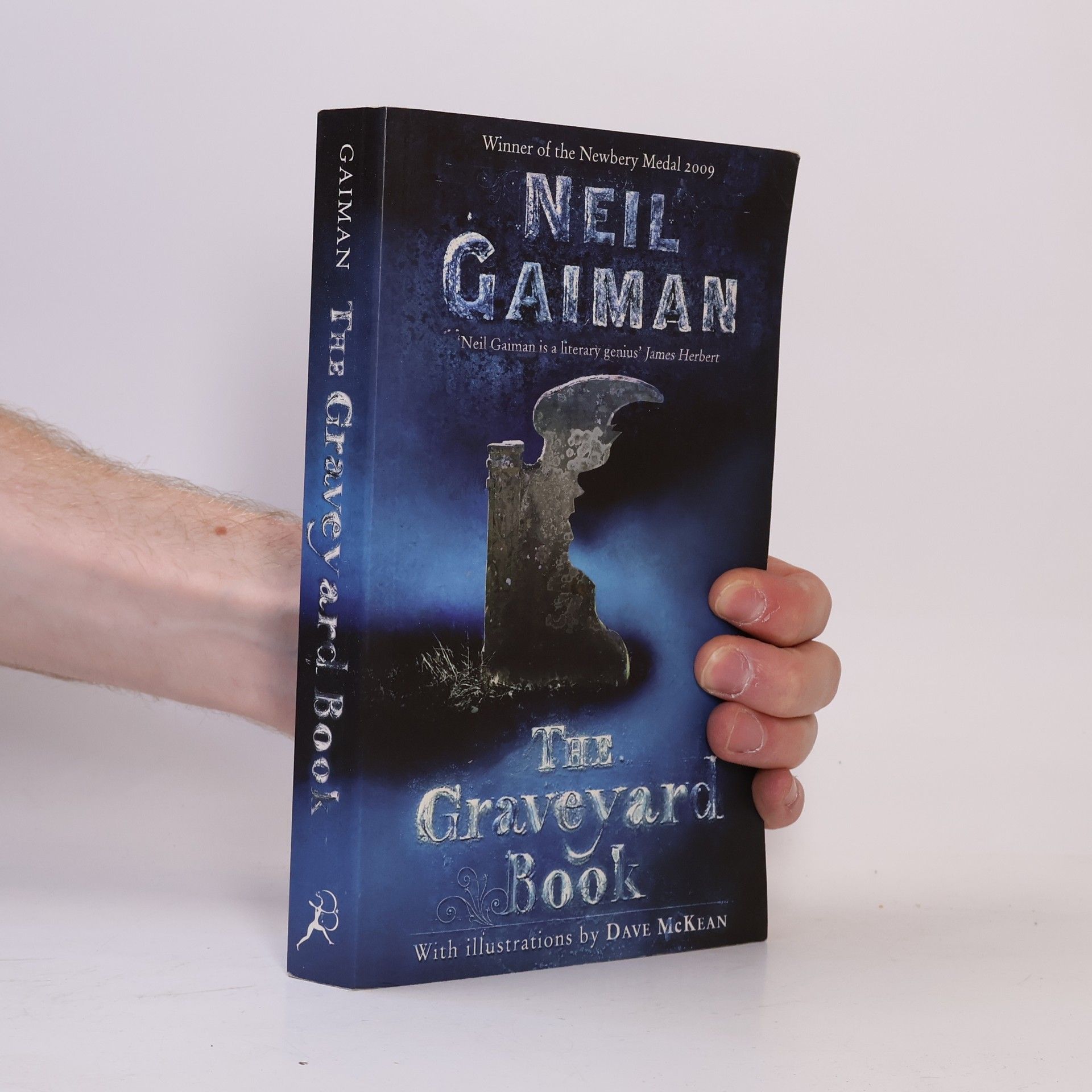 Dave McKean The Graveyard Book: Export Edition