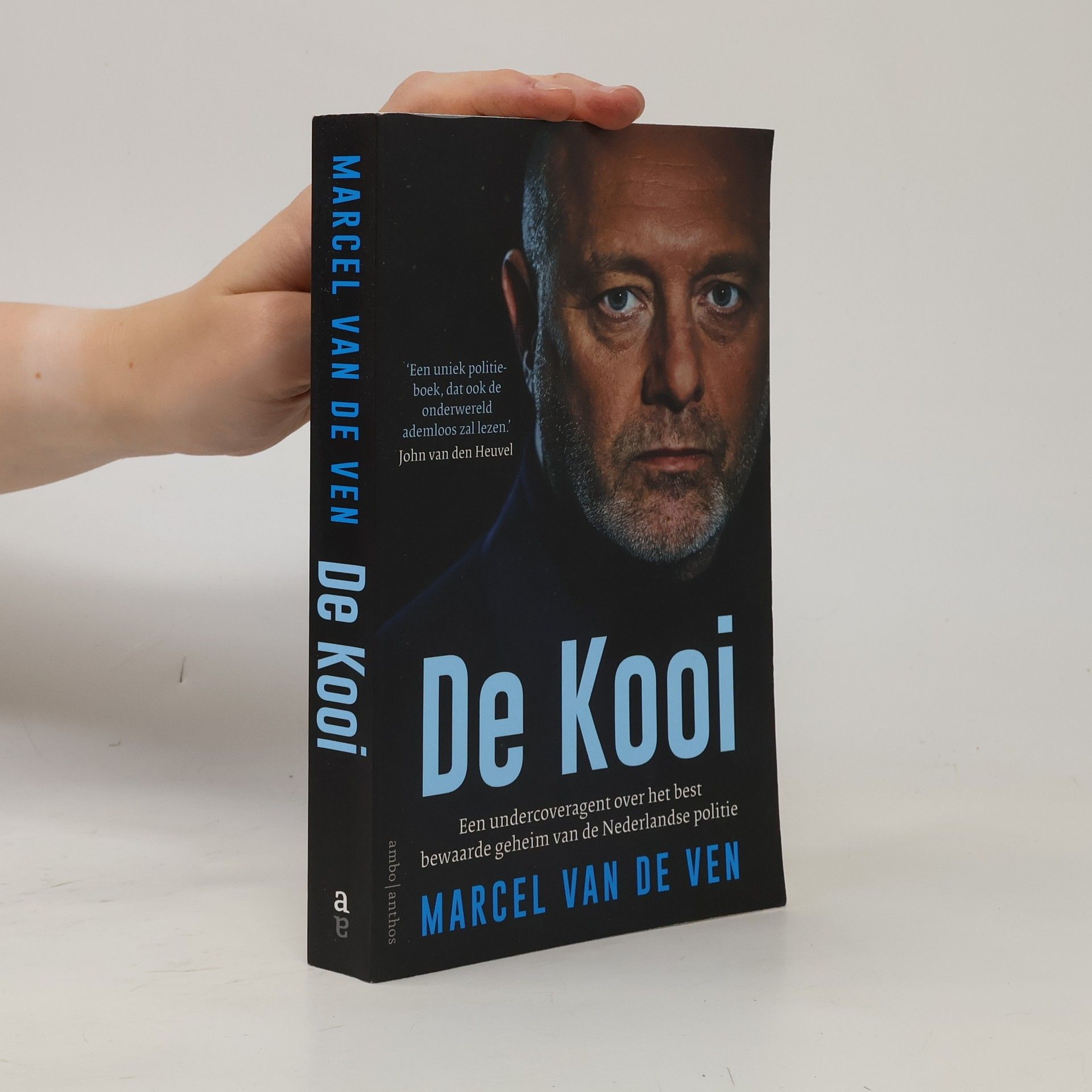 Marcel van de Ven De kooi