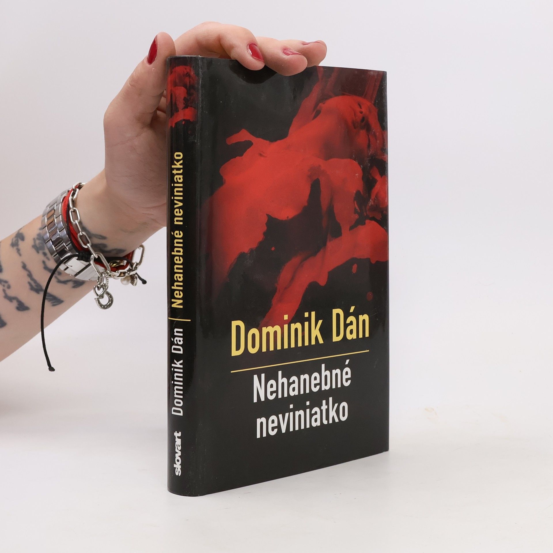 Dominik Dán Nehanebné neviniatko