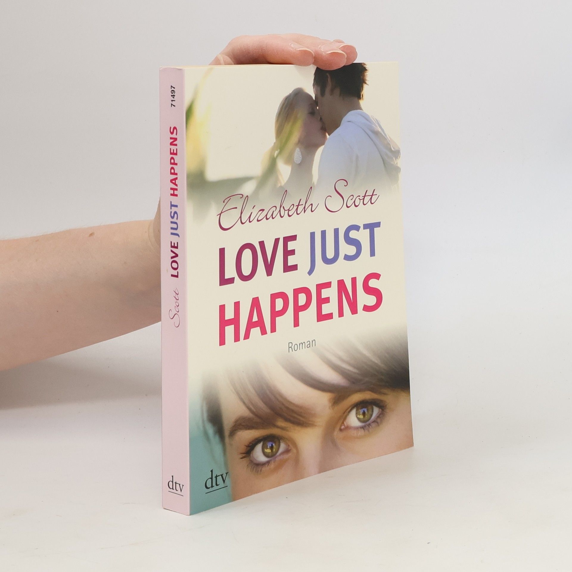 Elizabeth Scott Love Just Happens