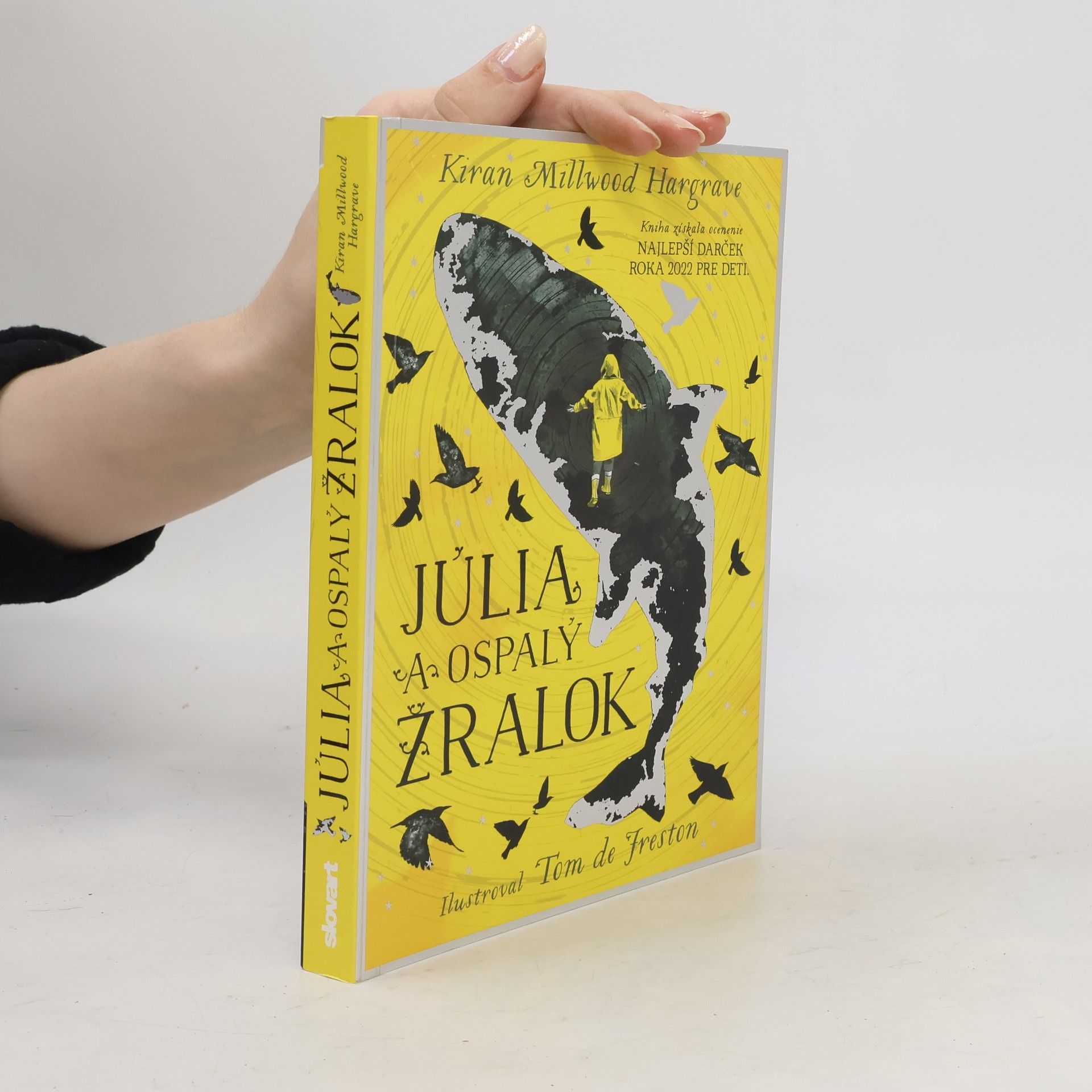 Kiran Millwood Hargrave Júlia a ospalý žralok