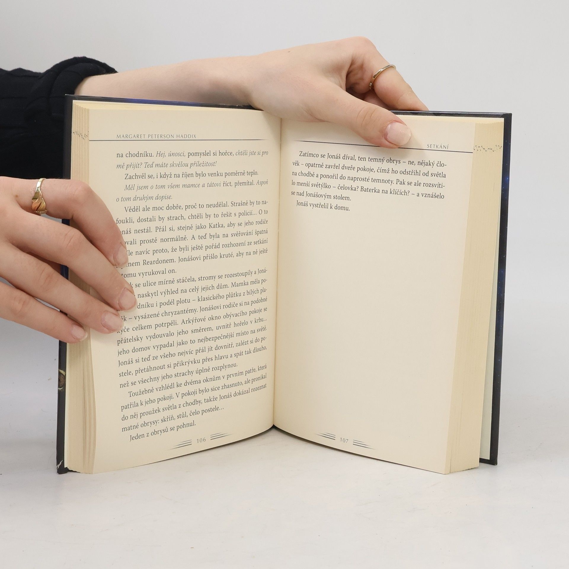 Margaret Peterson Haddix Trosečníci v čase. Setkání