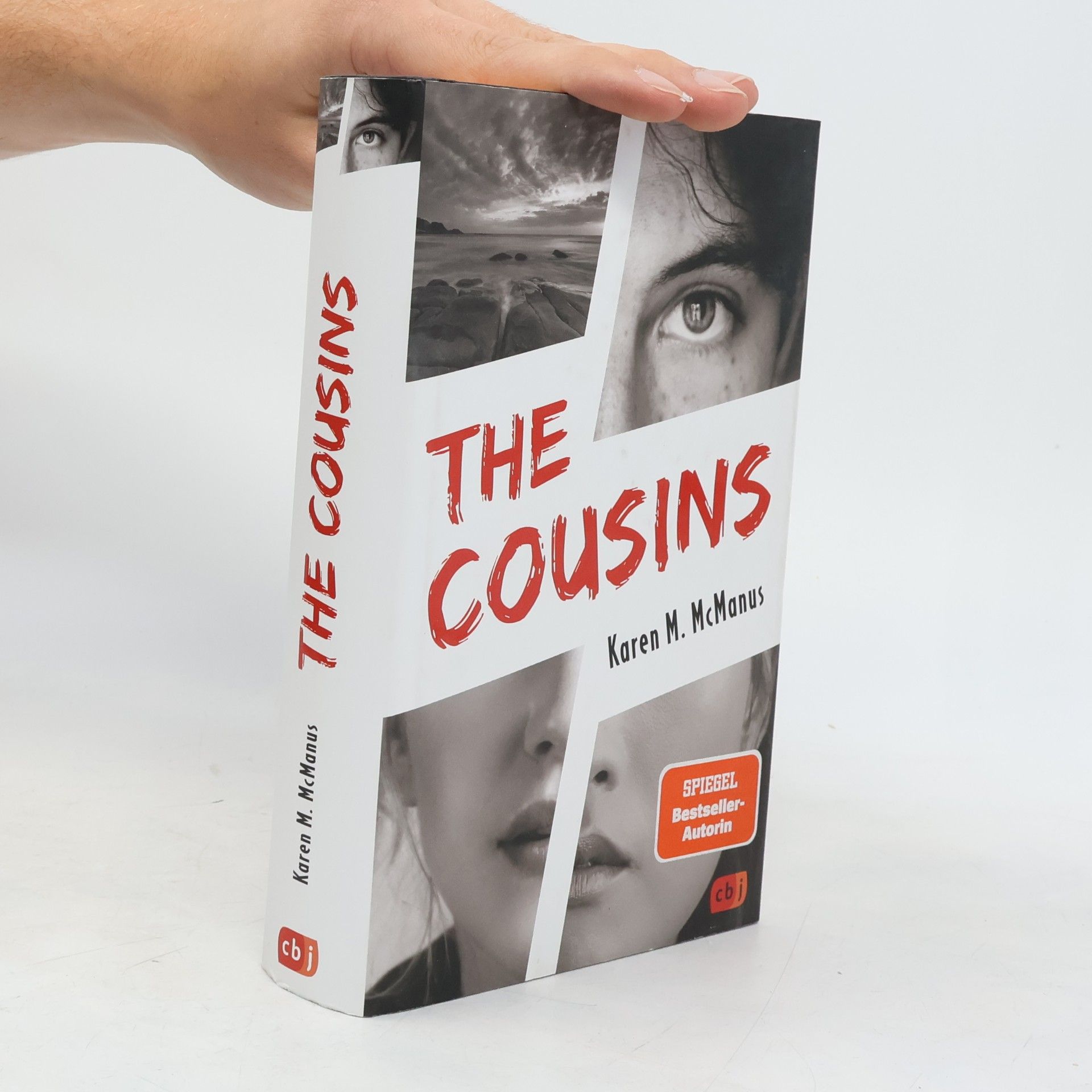 Karen M. McManus The Cousins
