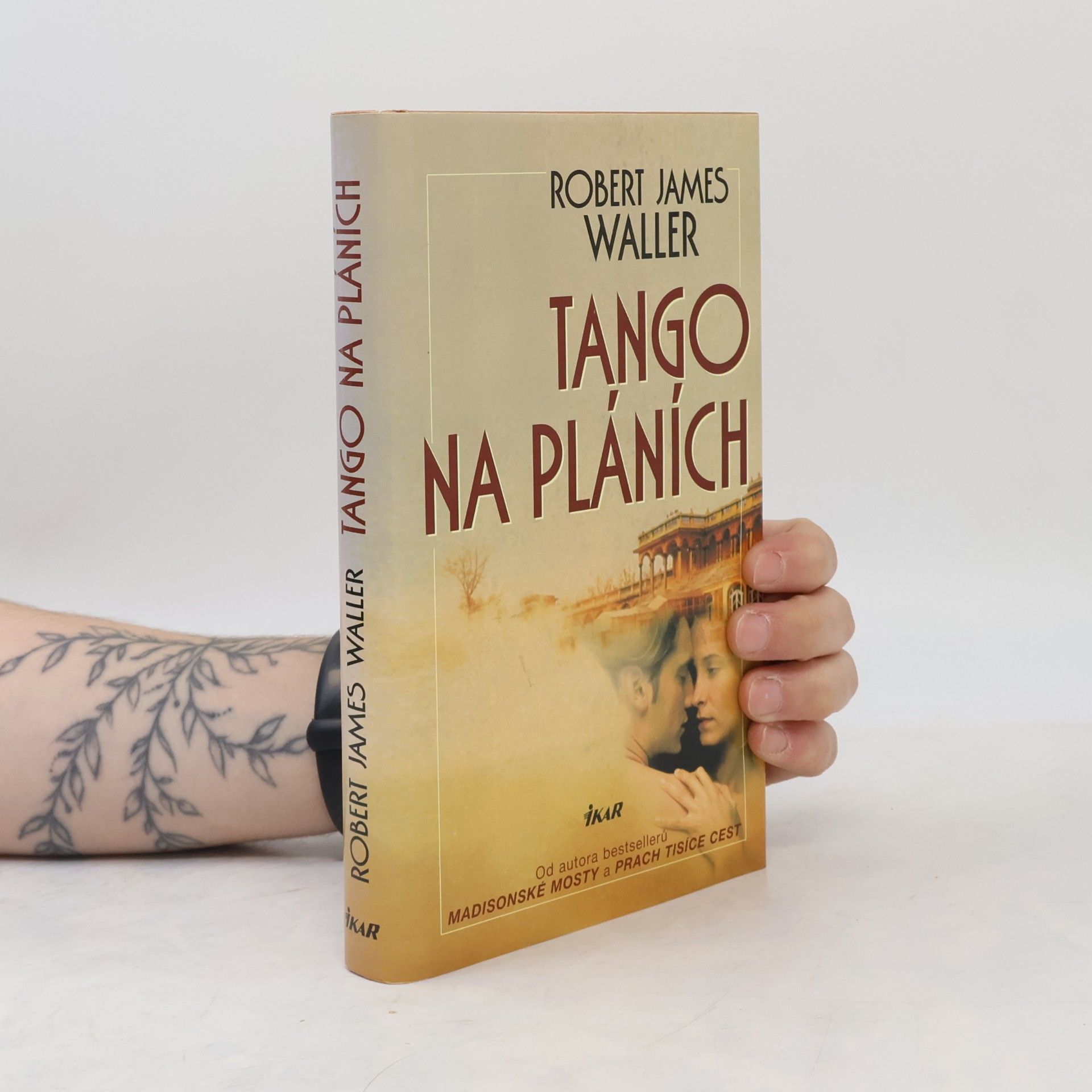 Robert James Waller Tango na pláních