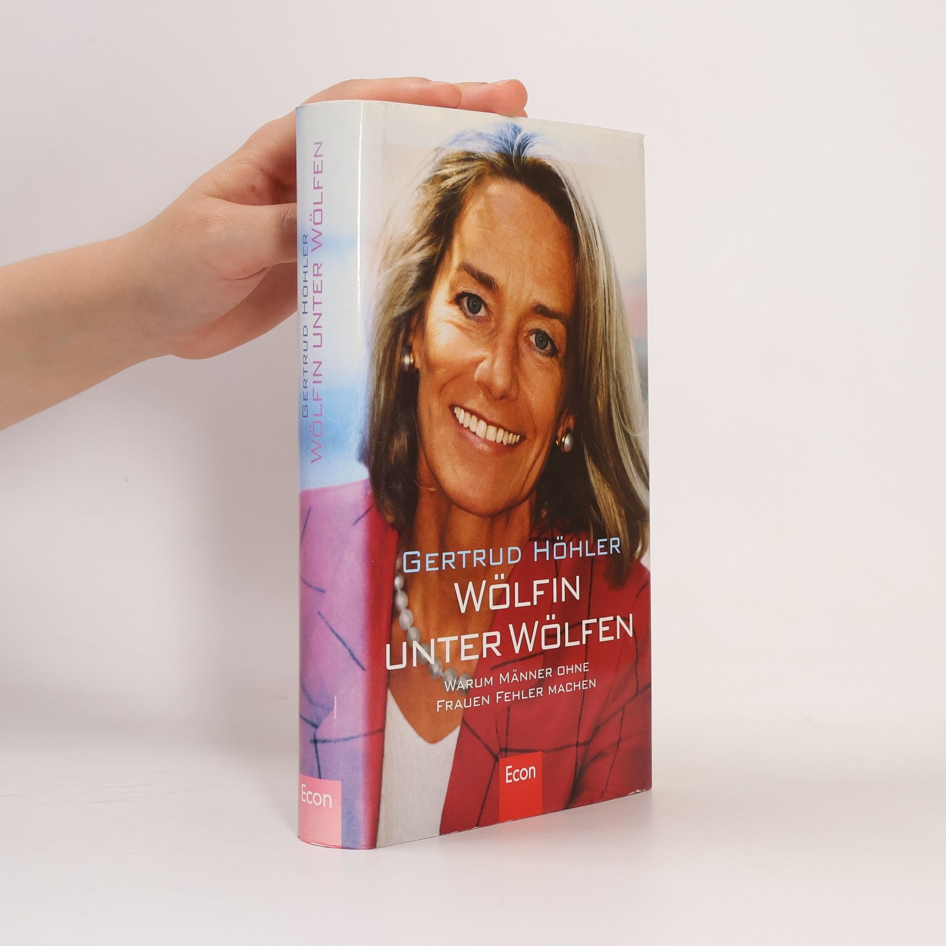 Wölfin unter Wölfen