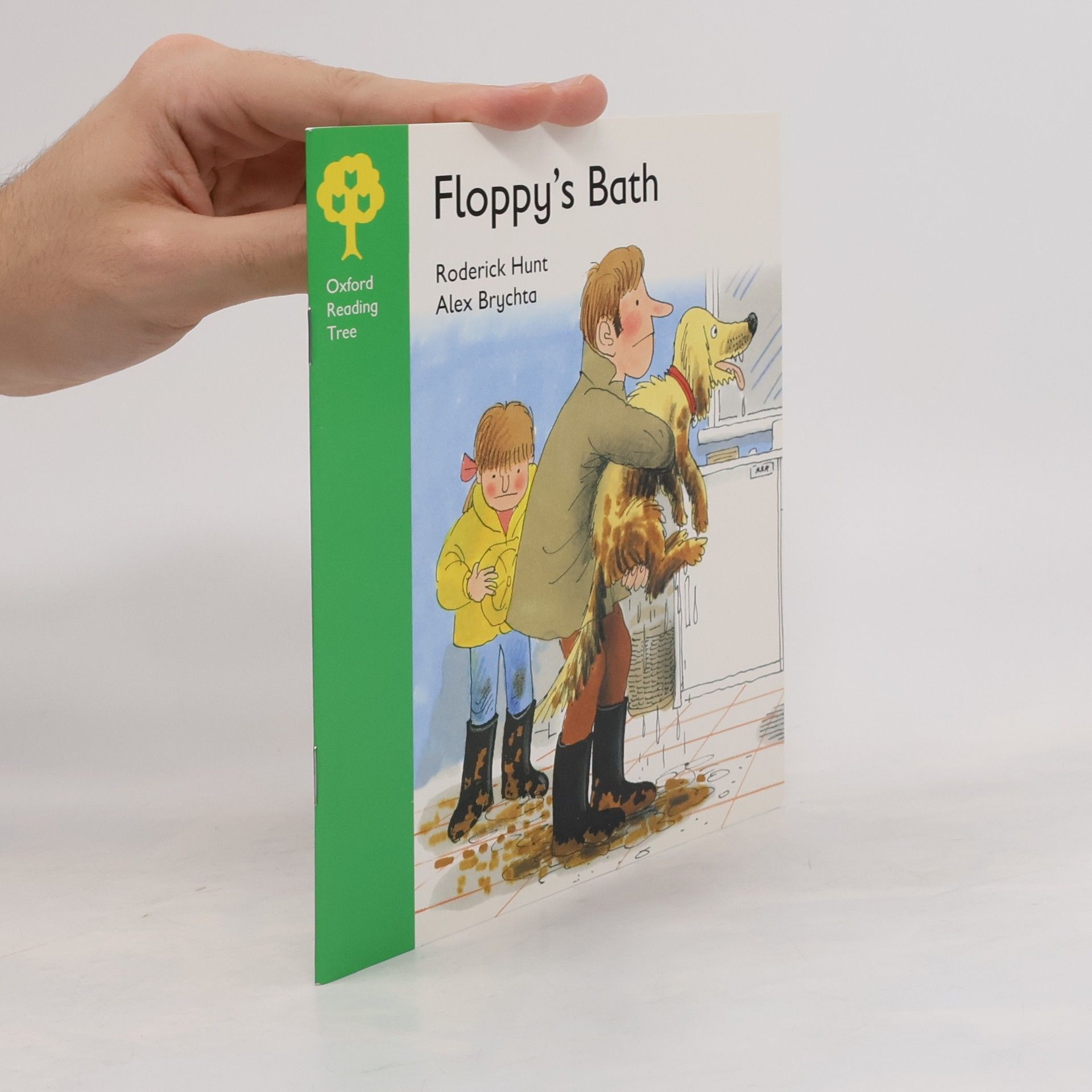 Roderick Hunt Floppy's Bath