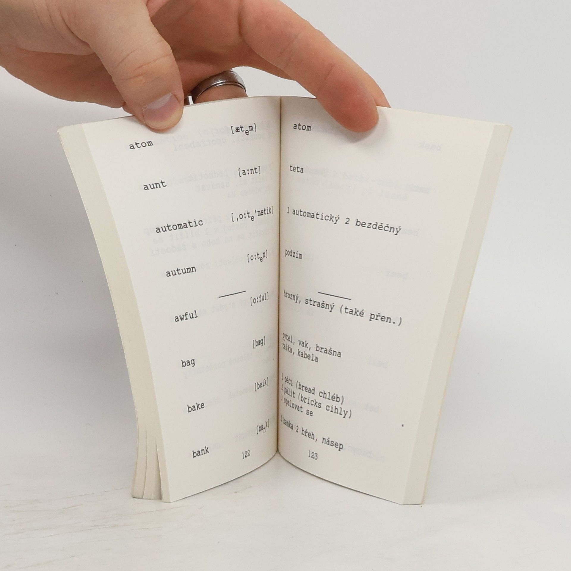 Various authors 1 700 nejčastěji používaných anglických slov. 2. Díl