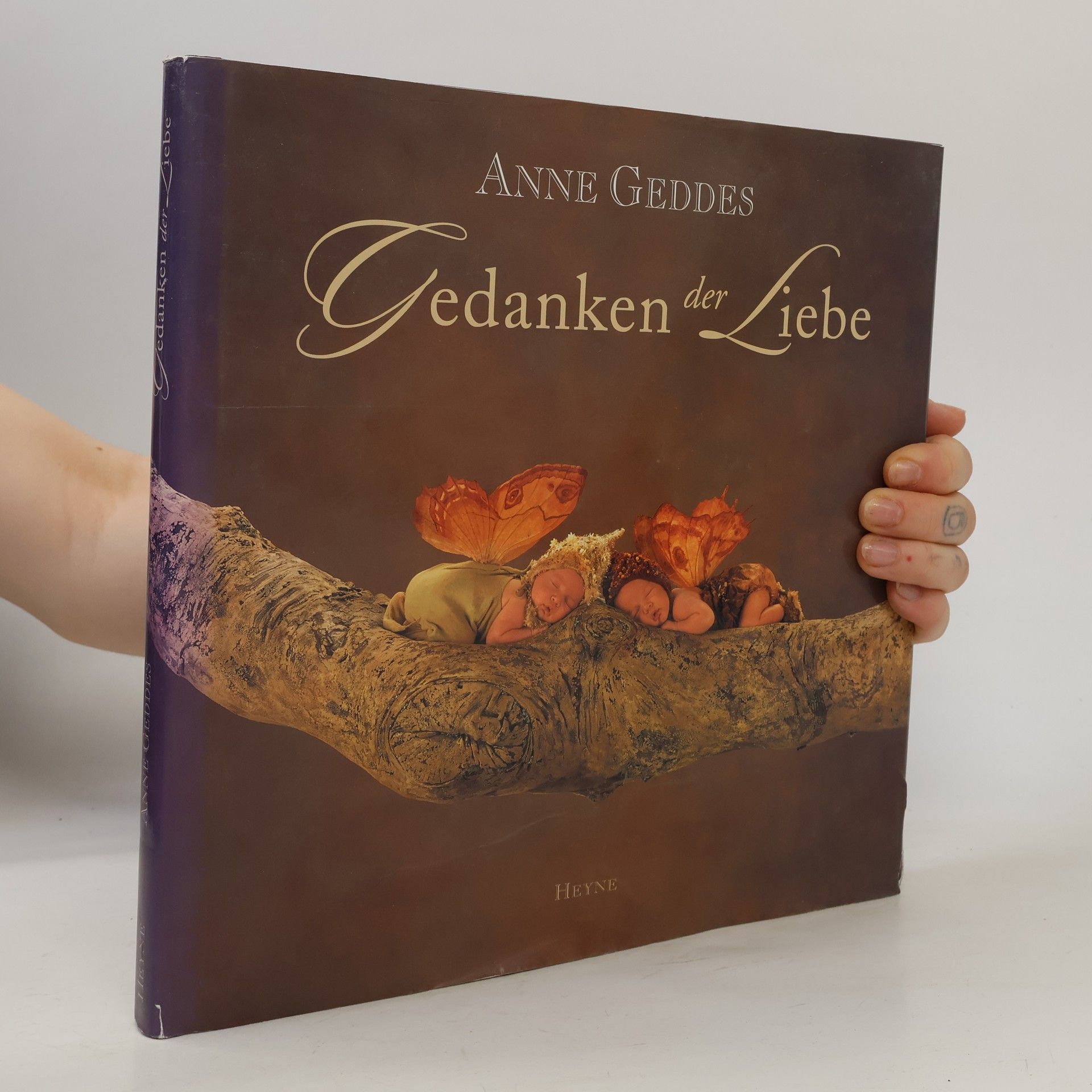 Anne Geddes Drunten im Garten
