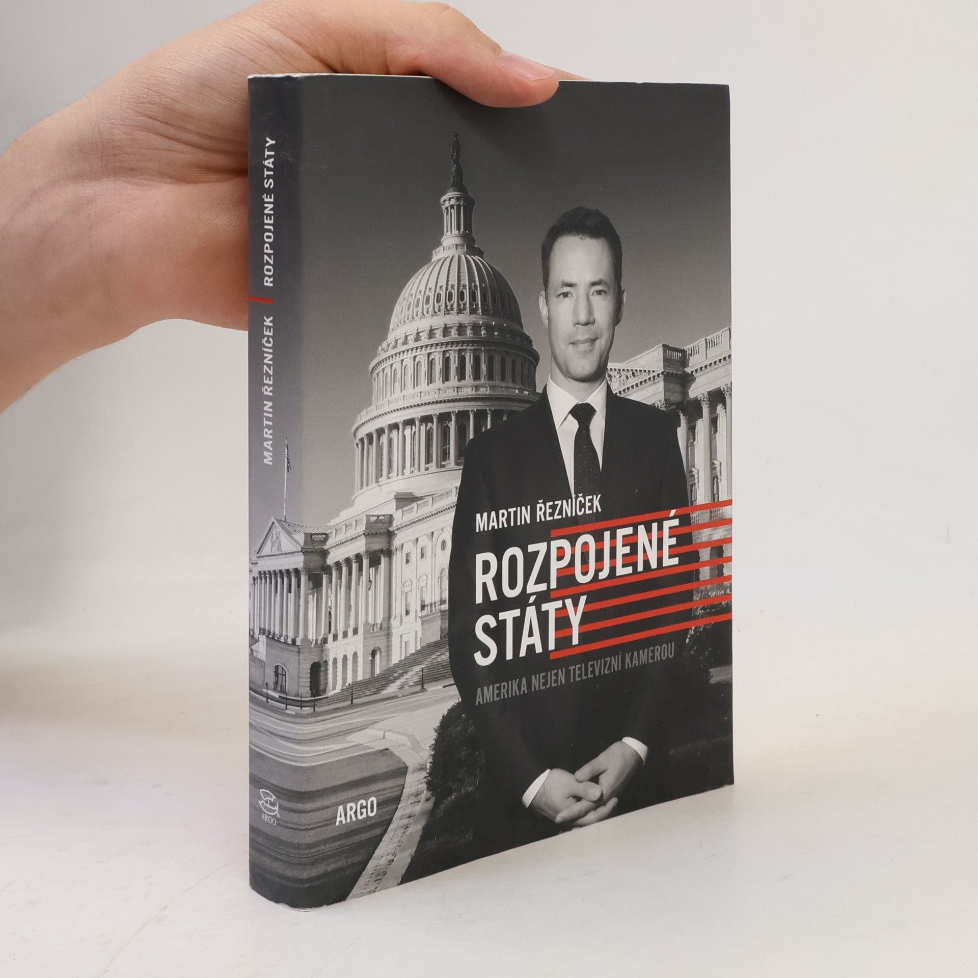 Martin Řezníček Rozpojené státy: Amerika nejen televizní kamerou