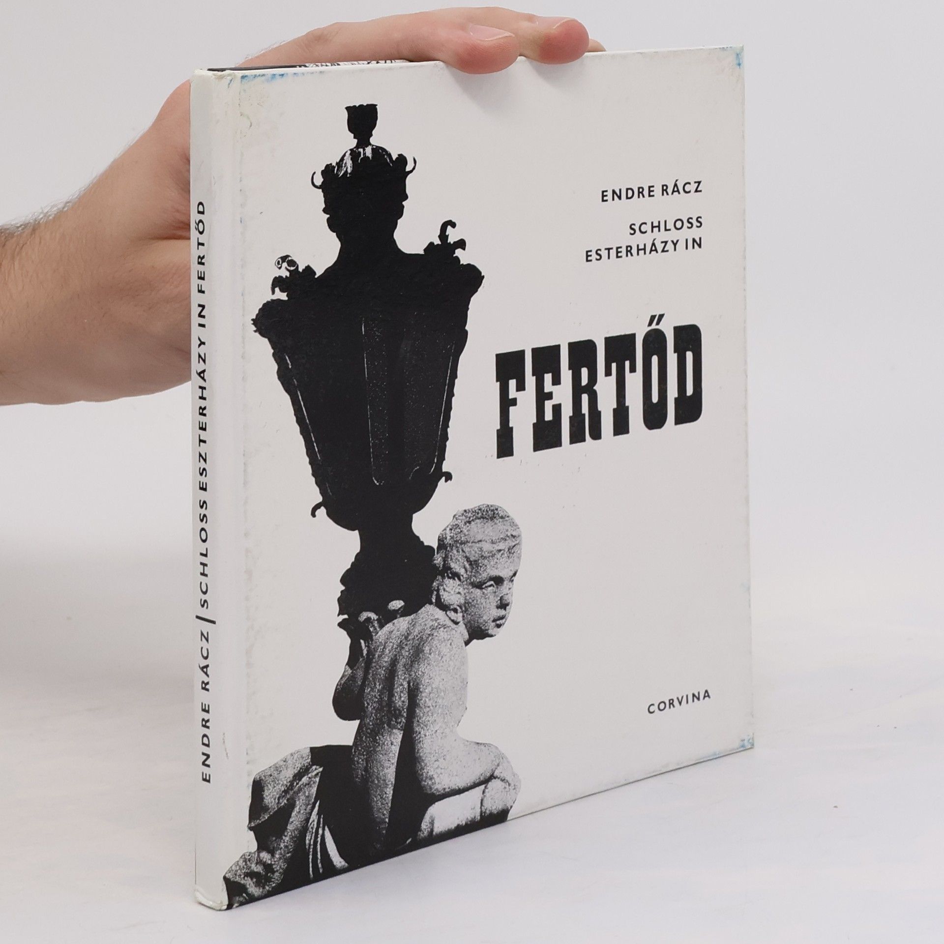 Jolán Bak Fertod Esterházy Kastély