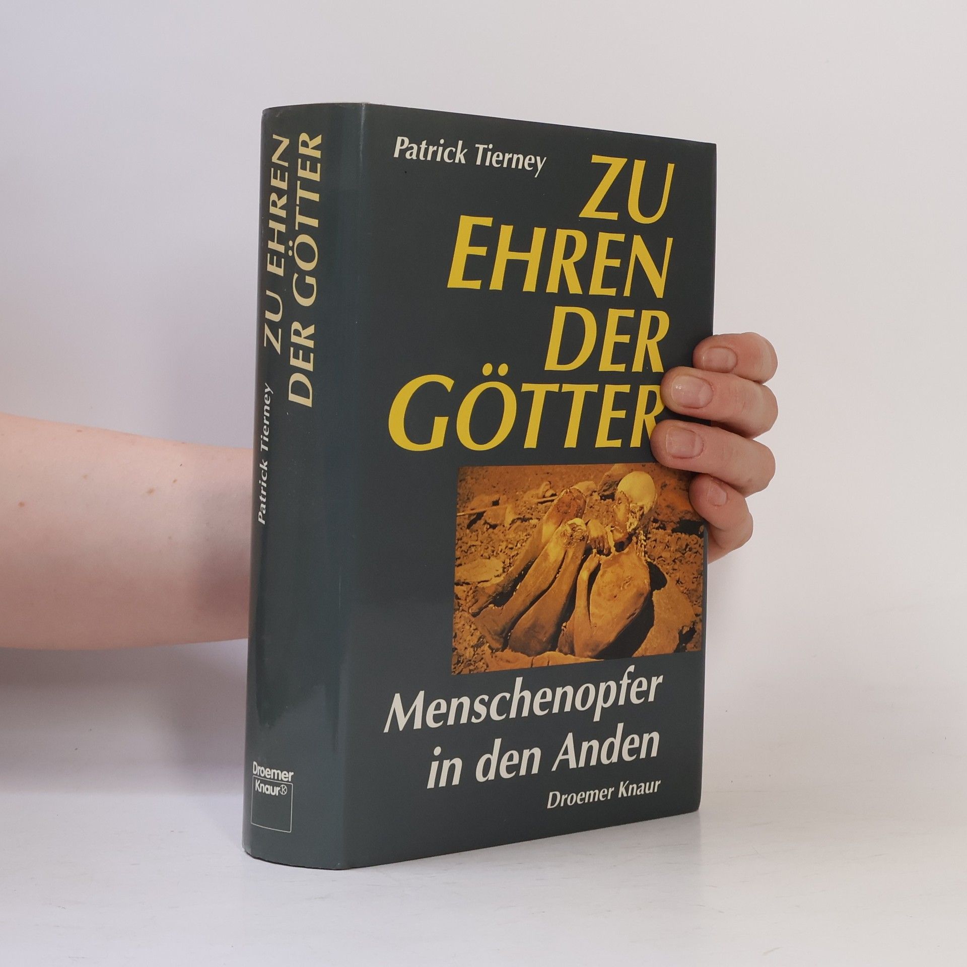Patrick Tierney Zu Ehren der Götter