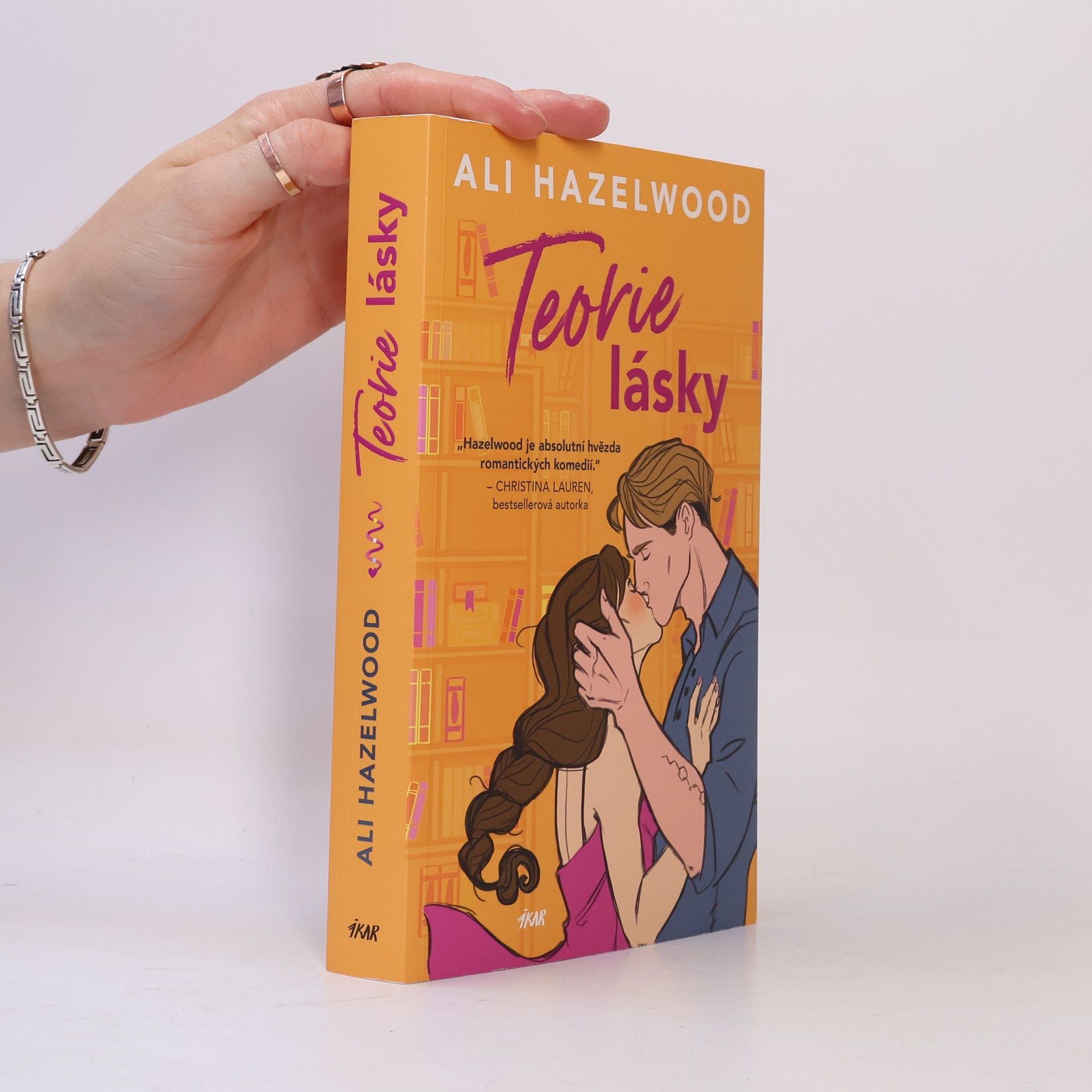 Ali Hazelwood Teorie lásky