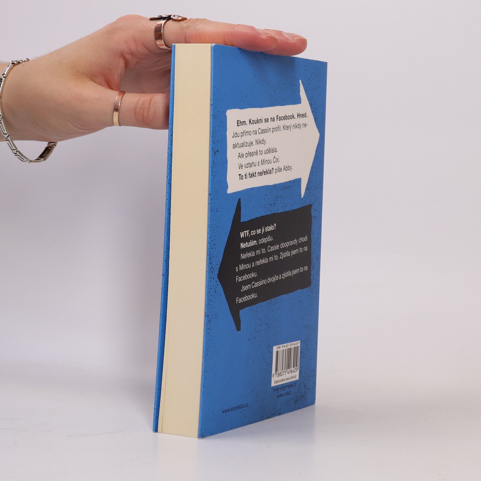 Becky Albertalli Podělaným navrch