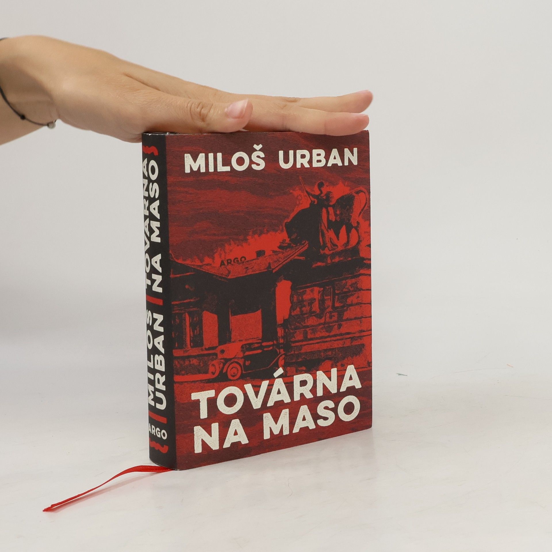 Miloš Urban Továrna na maso