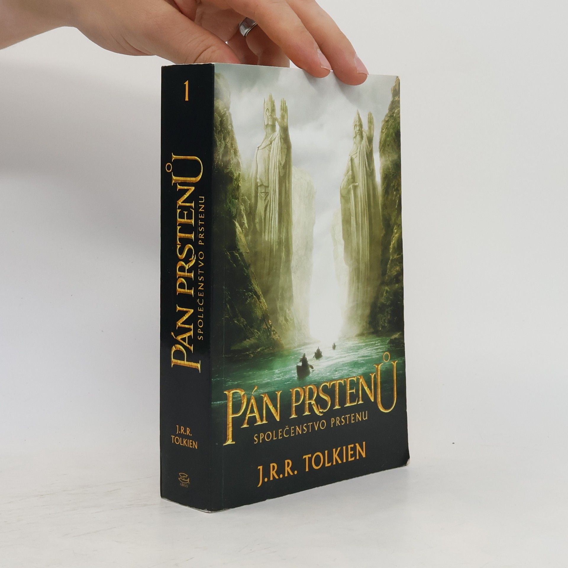 J. R. R. Tolkien Pán prstenů. Společenstvo prstenu
