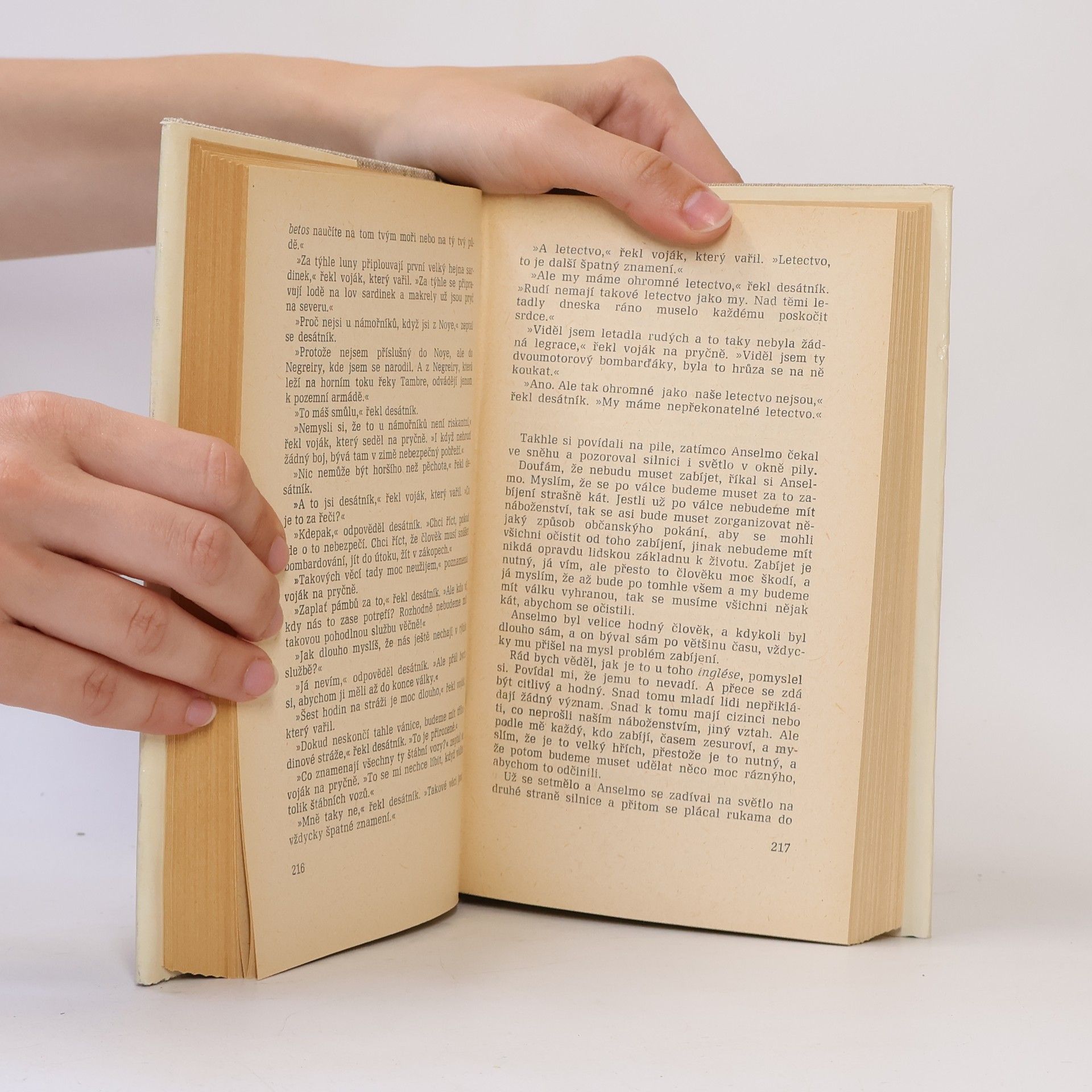 Ernest Hemingway Komu zvoní hrana