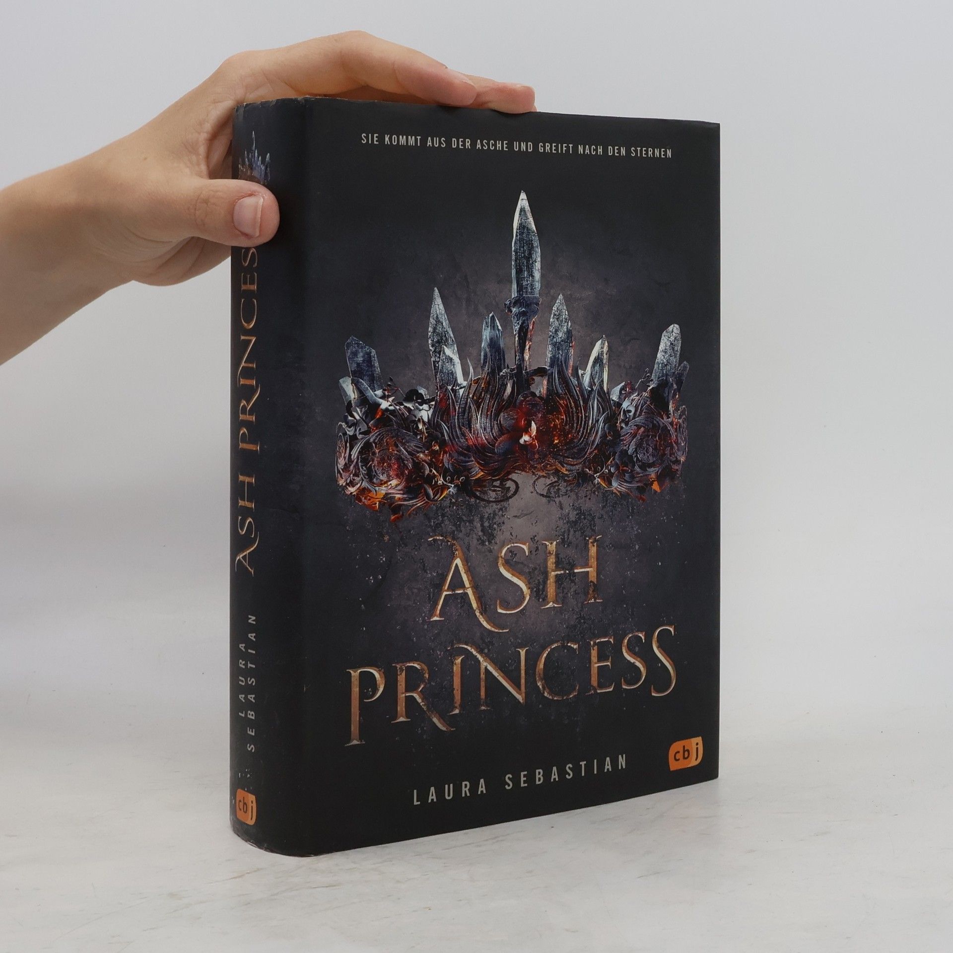 Laura Sebastian Ash princess