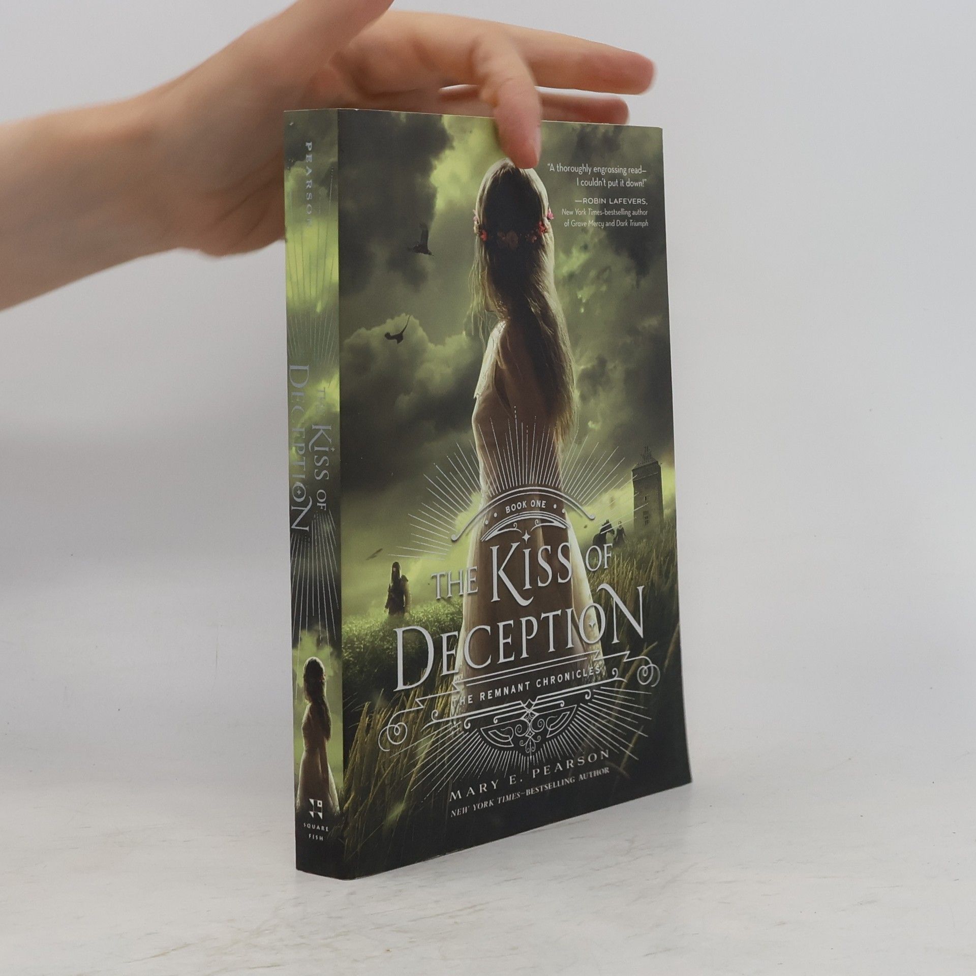 Mary E. Pearson The Kiss of Deception 1