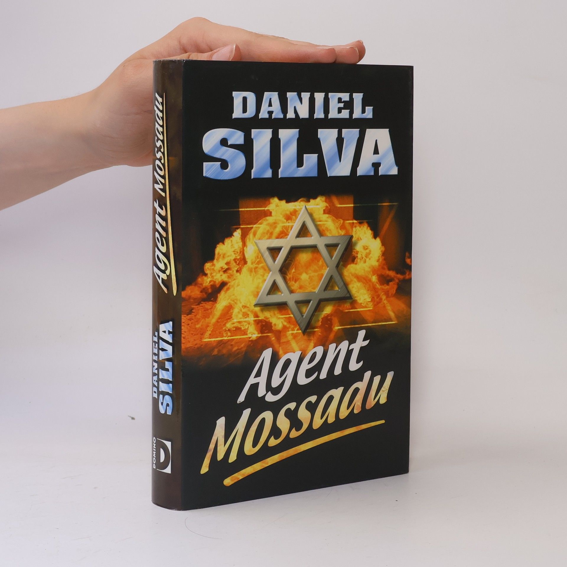 Daniel Silva Agent Mossadu