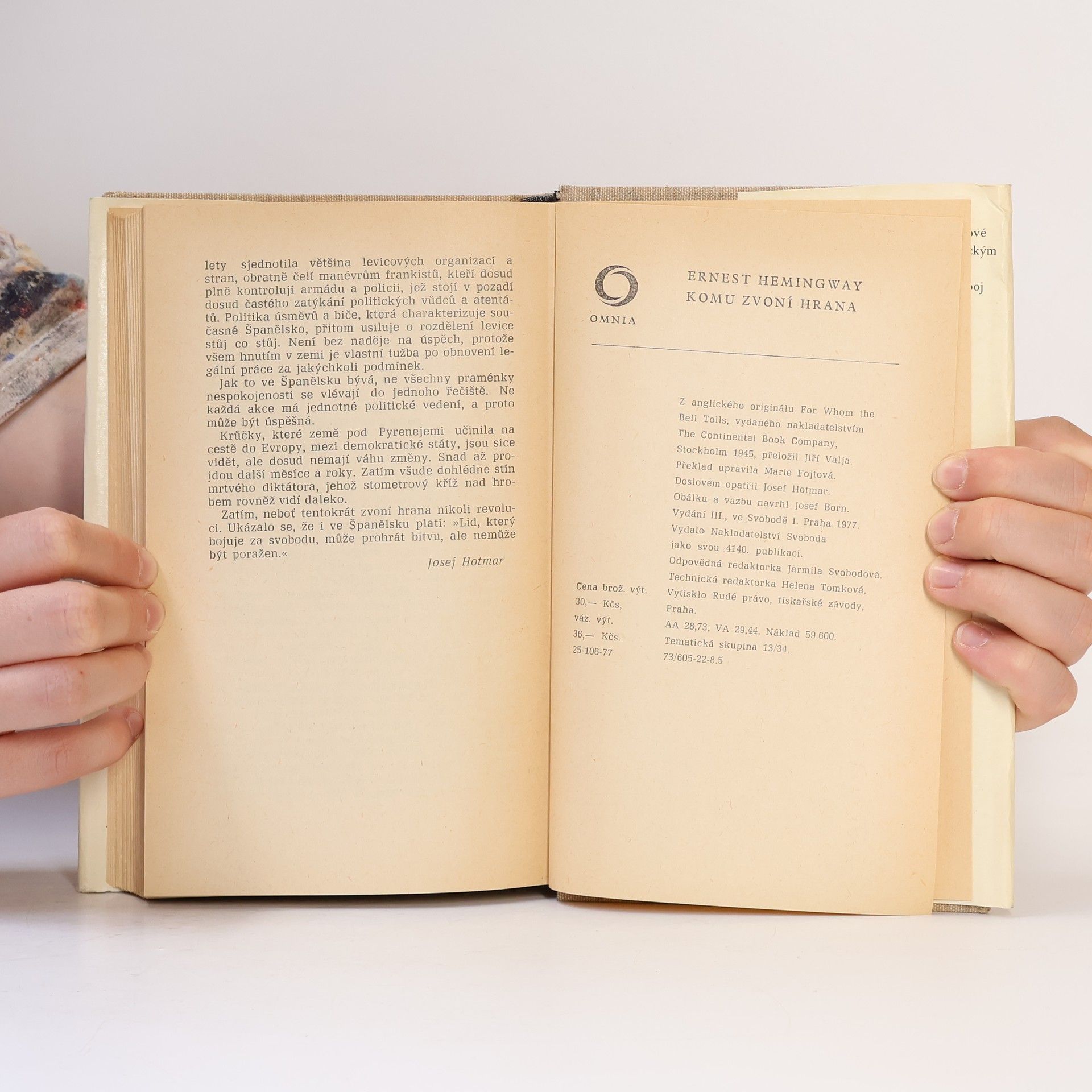 Ernest Hemingway Komu zvoní hrana