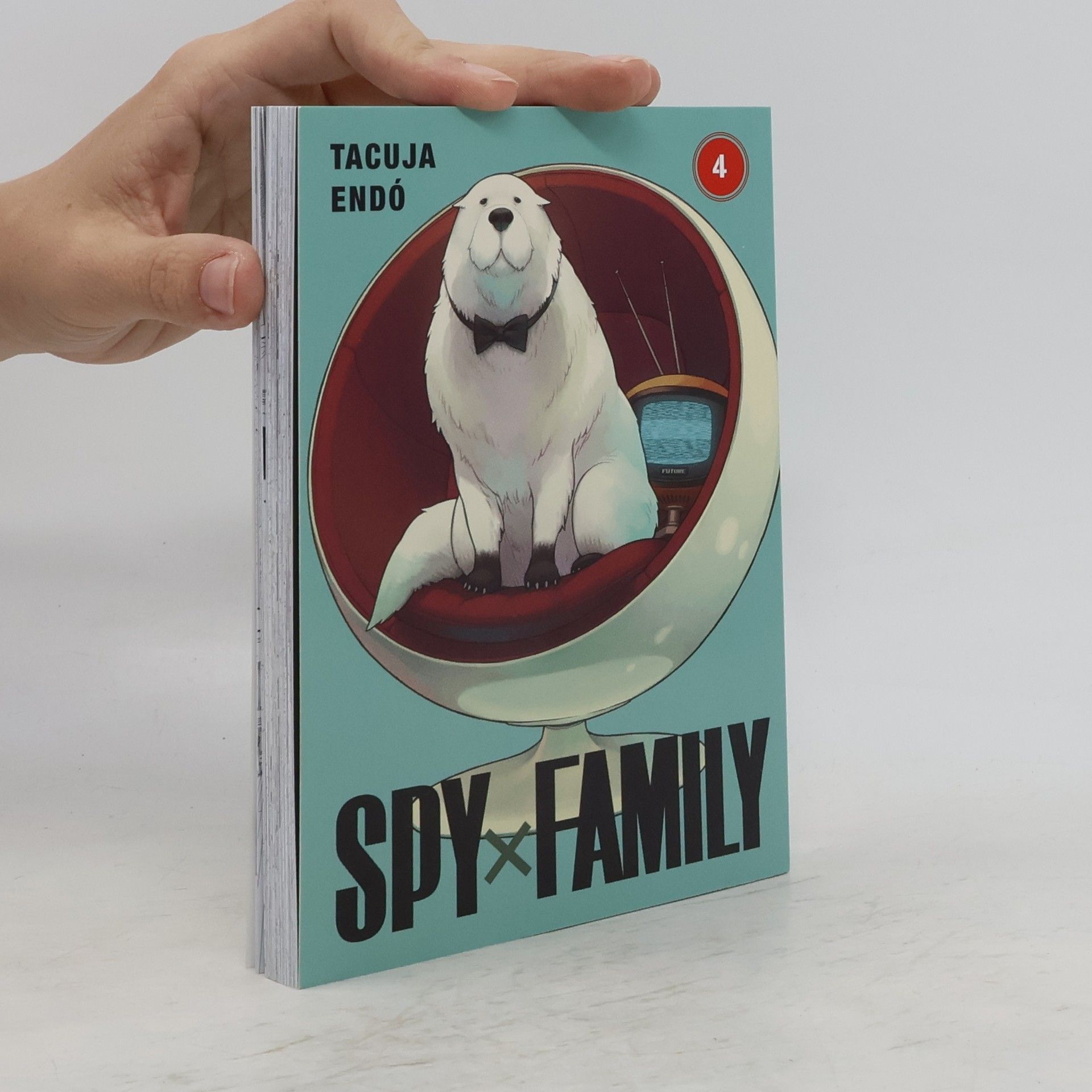 Tacuja Endó Spy x Family 4