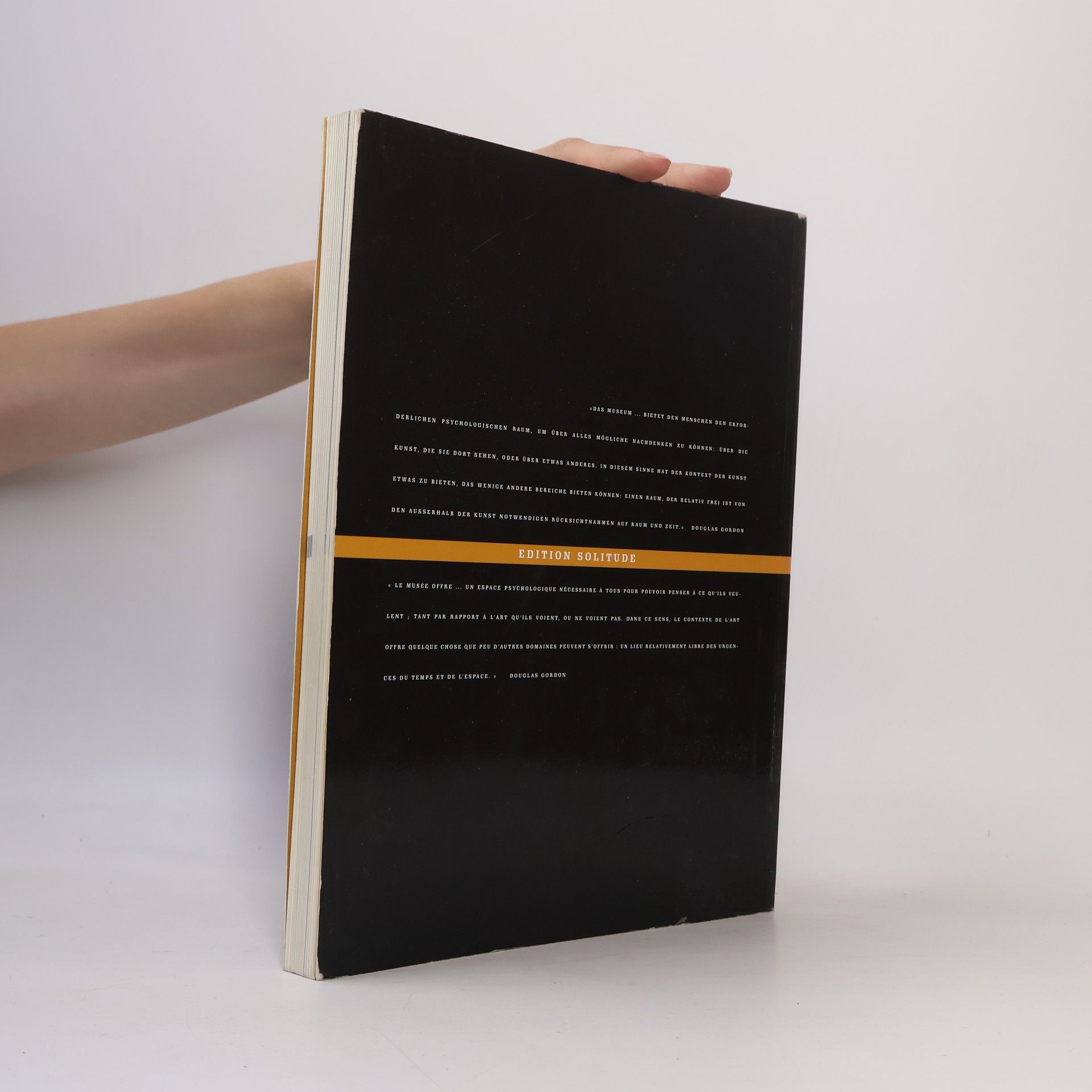 Autores varios Solitude im Museum. Soolitude au Musée