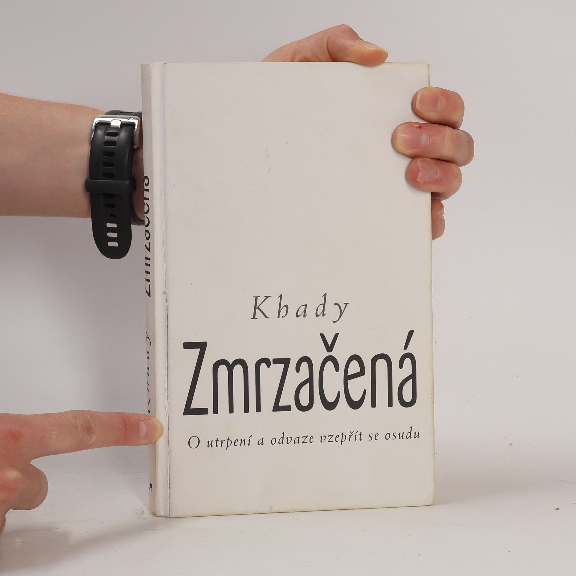 Khady Khady Zmrzačená