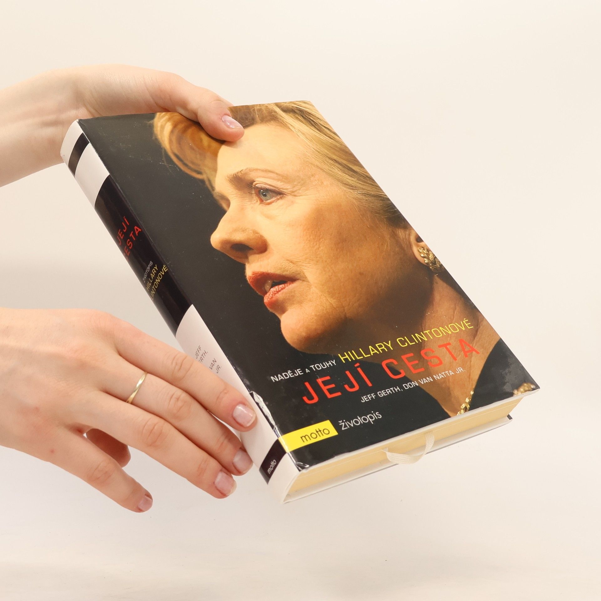 Jeff Gerth Její cesta / Naděje a touhy Hillary Clintonové