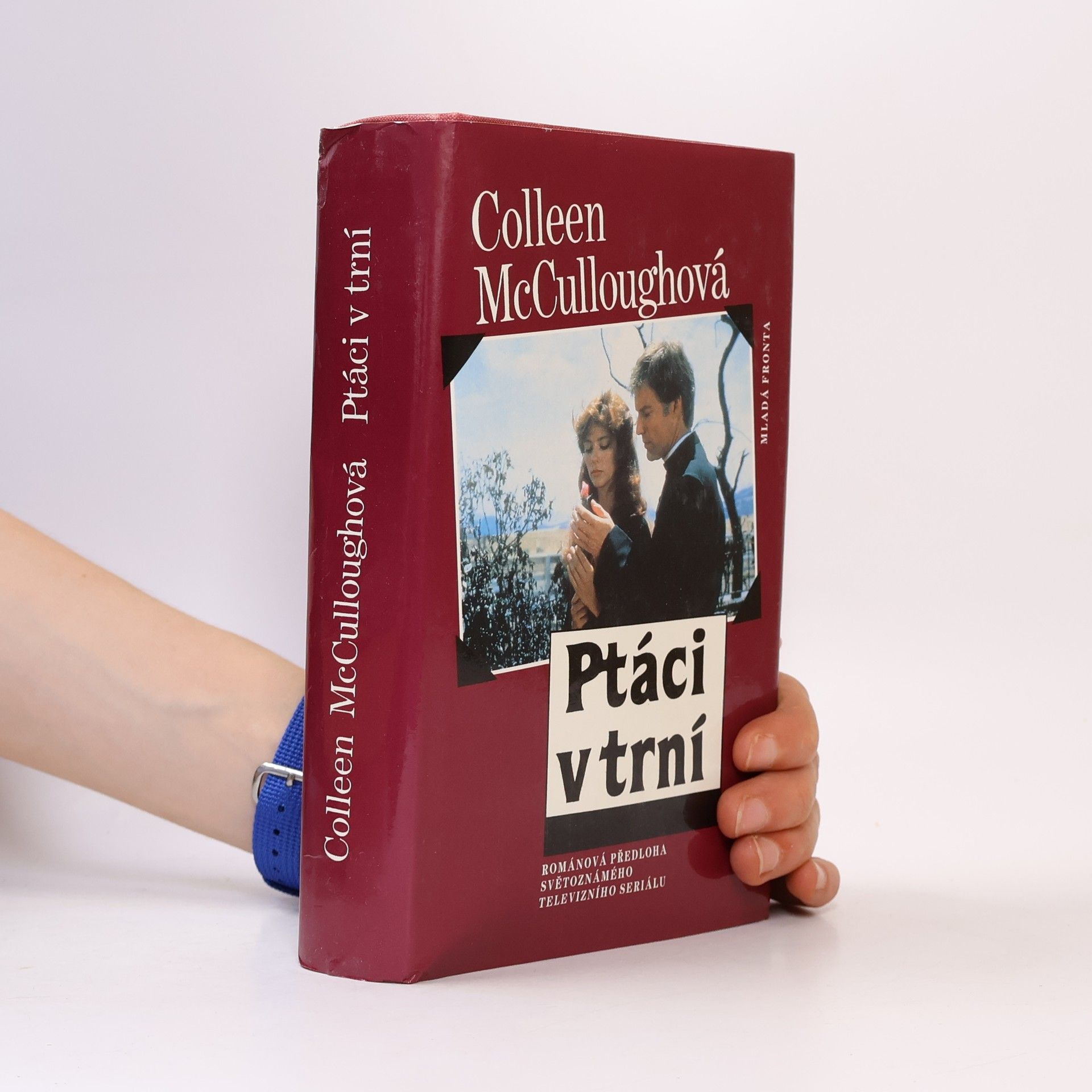 Colleen McCulloughová Ptáci v trní