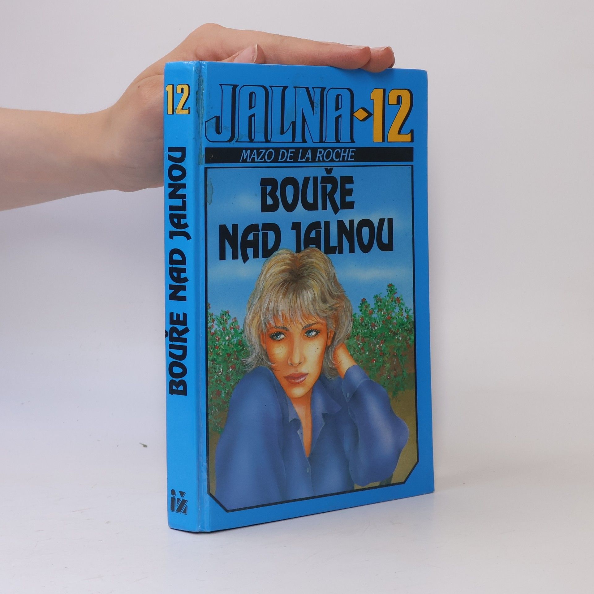 Mazo de la Roche Jalna. 12, Bouře nad Jalnou