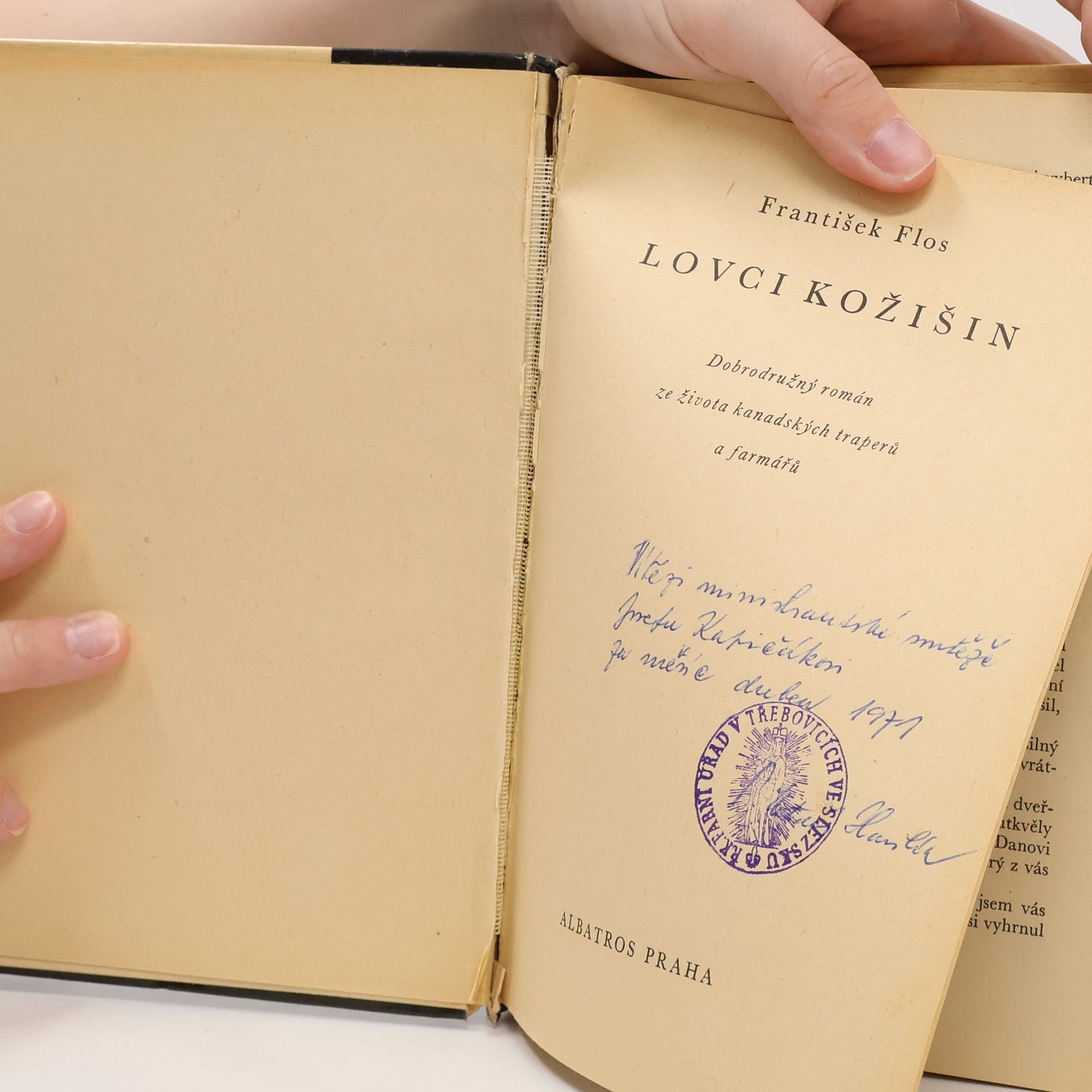 František Flos Lovci kožišin