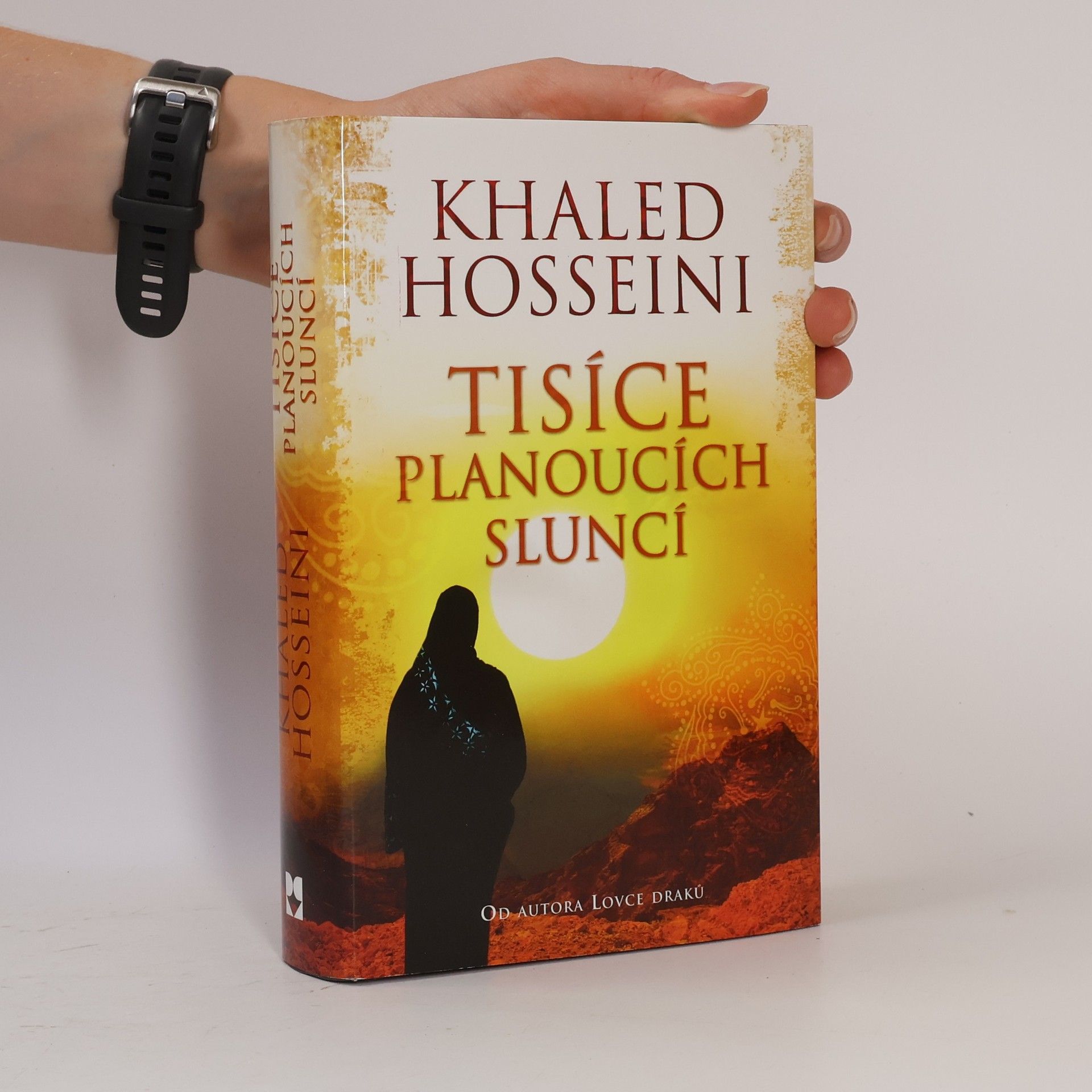 Khaled Hosseini Tisíce planoucích sluncí