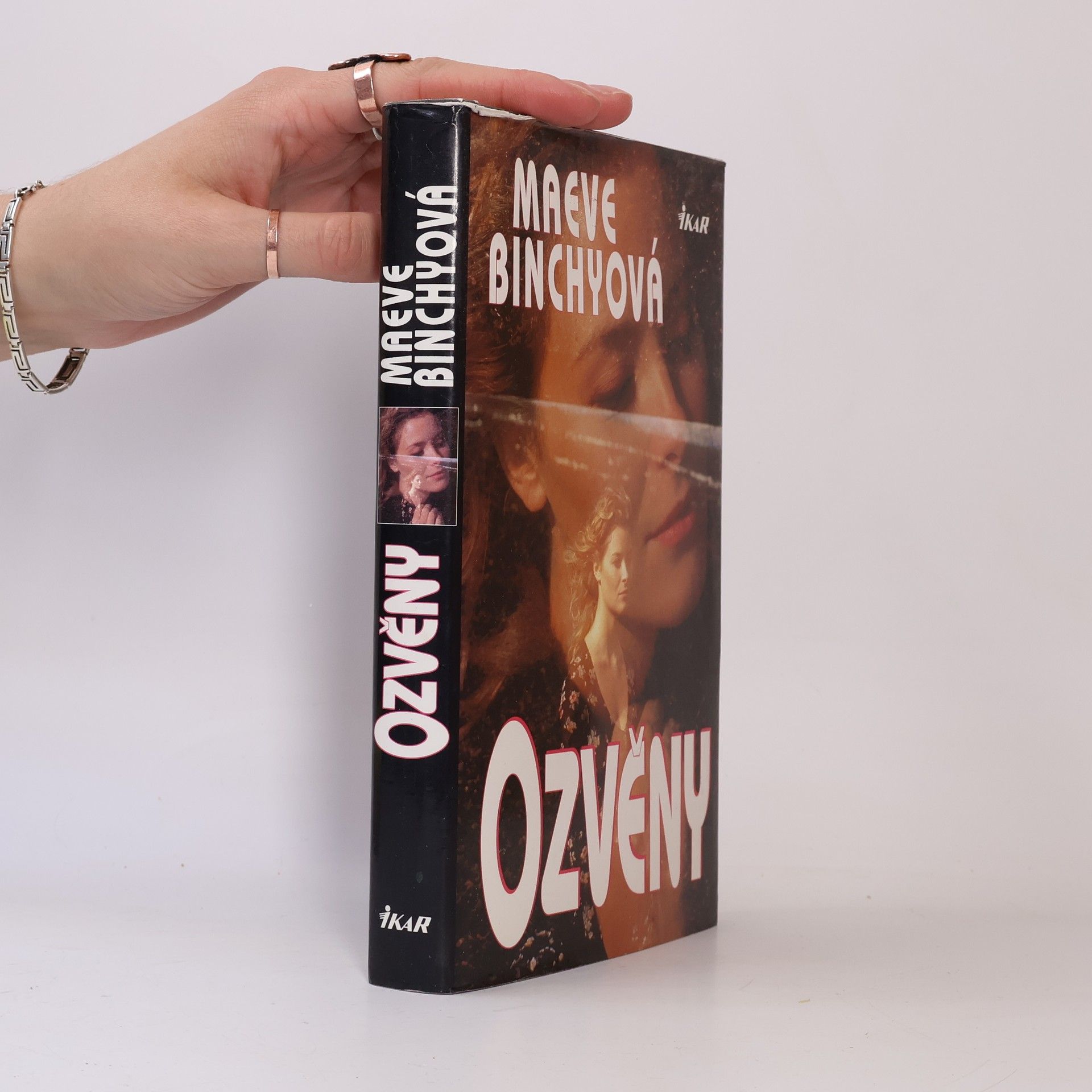Maeve Binchy Ozvěny