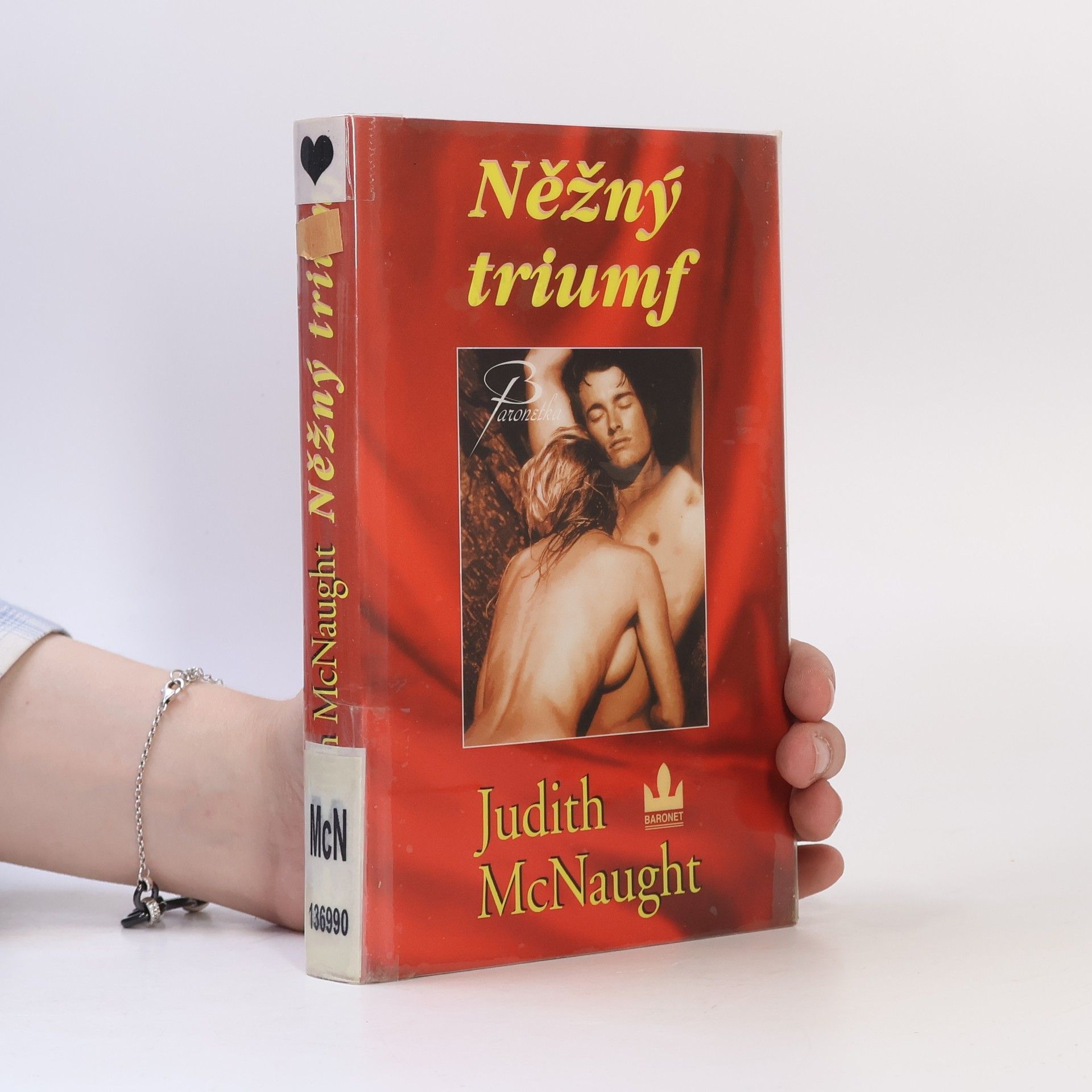 Judith MacNaught Něžný triumf