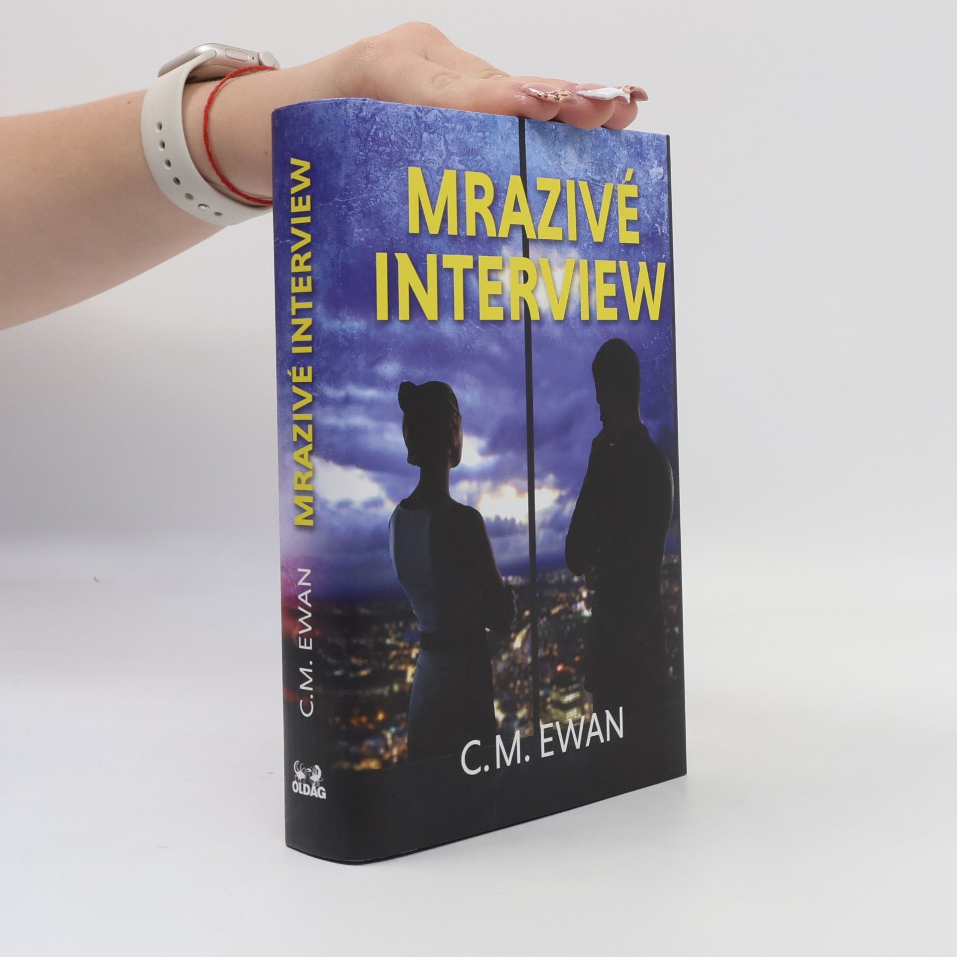 Chris Ewan Mrazivé interview
