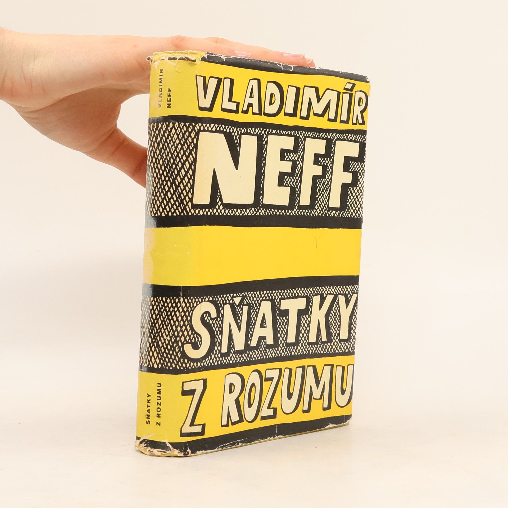 Vladimír Neff Sňatky z rozumu