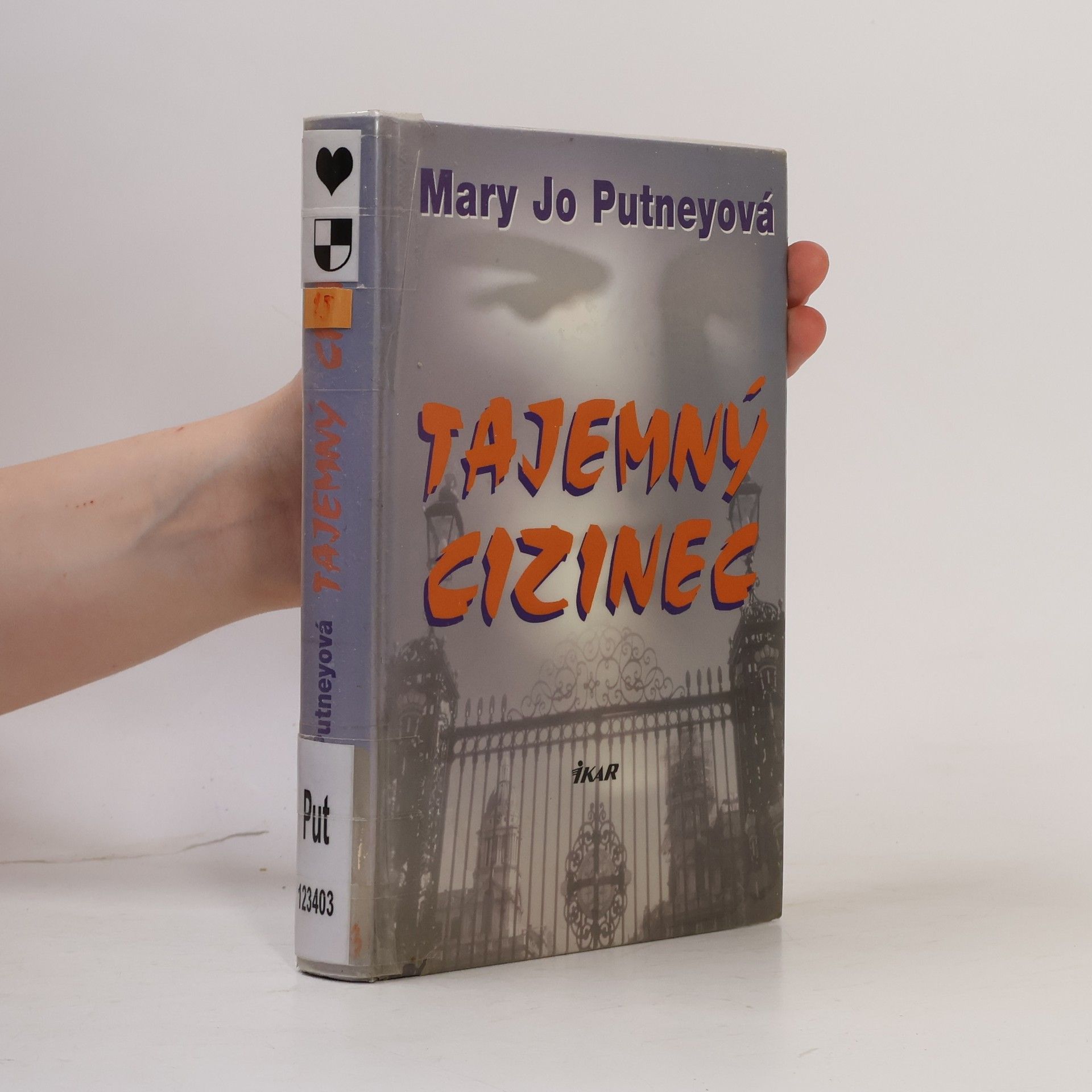 Mary Jo Putney Tajemný cizinec. 1. díl