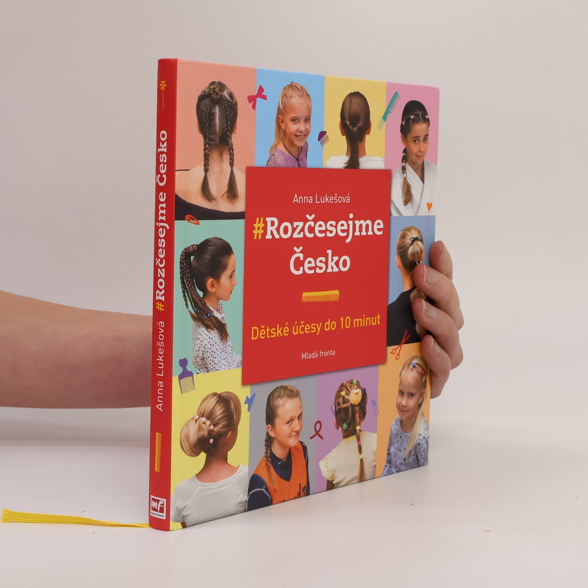 Anna Lukešová #Rozčesejme Česko: Dětské účesy do 10 minut