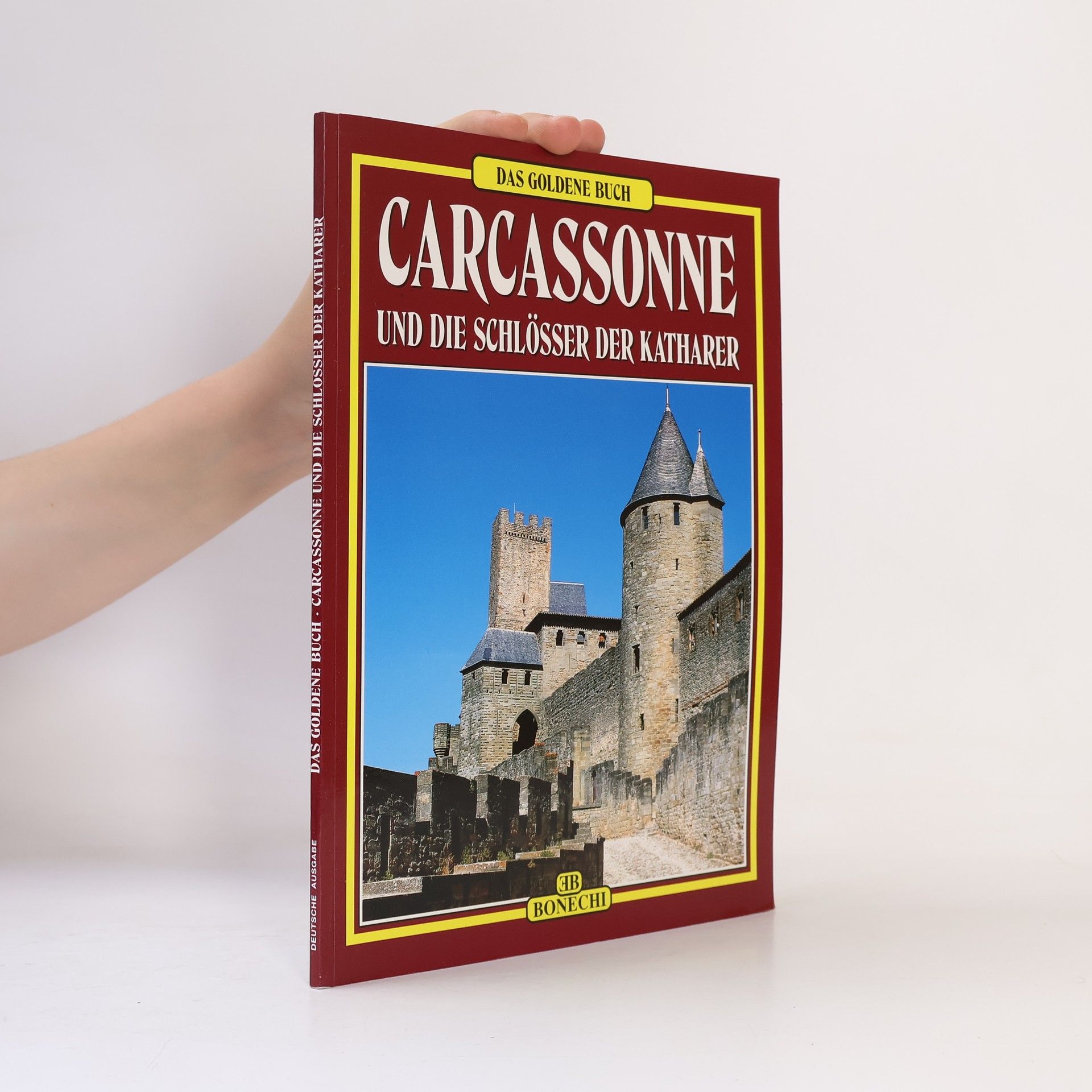Lily Devèze Carcassonne und die Schlösser der Katharer