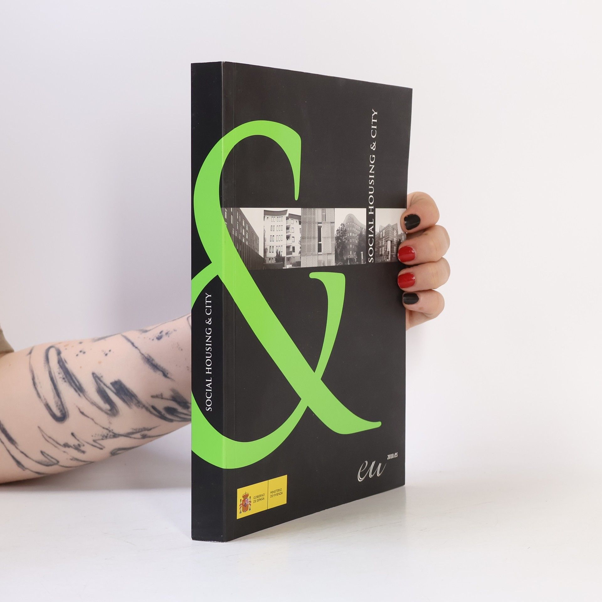 Collectif d'auteurs Social Housing & City