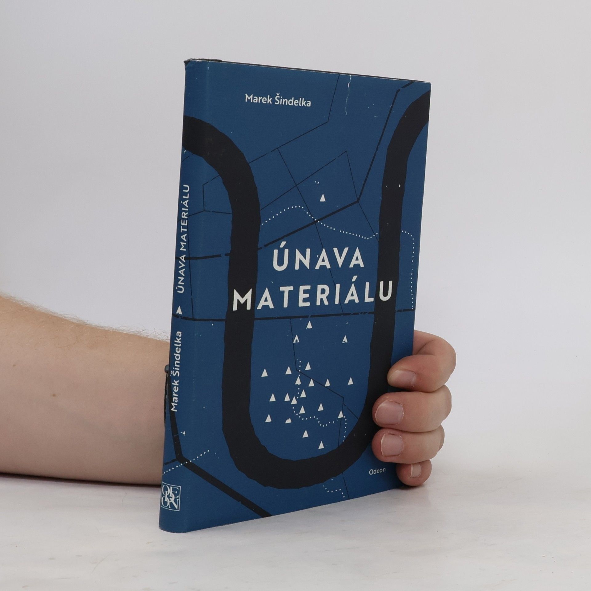 Marek Šindelka Únava materiálu