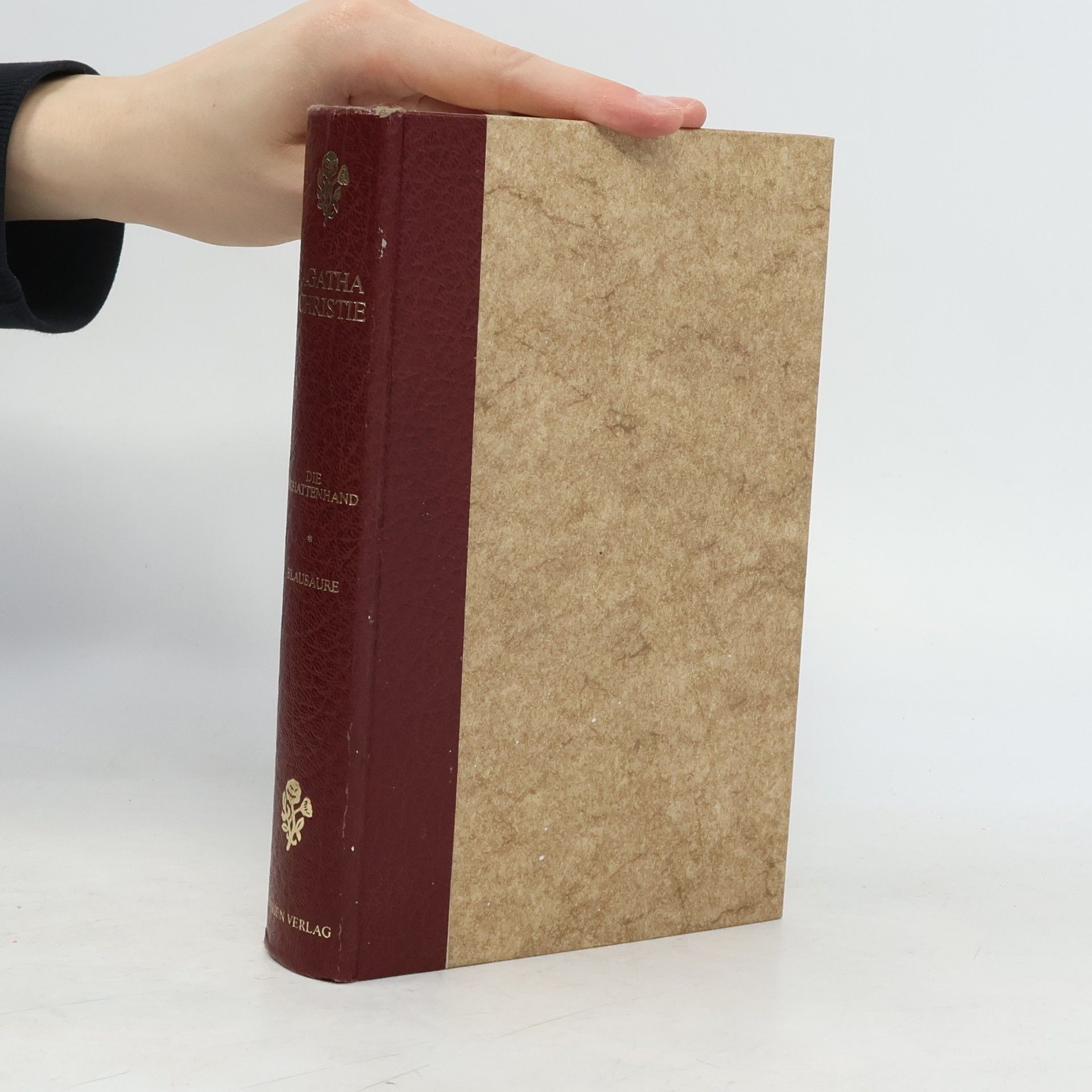Agatha Christie Die Schattenhand, Blausäure