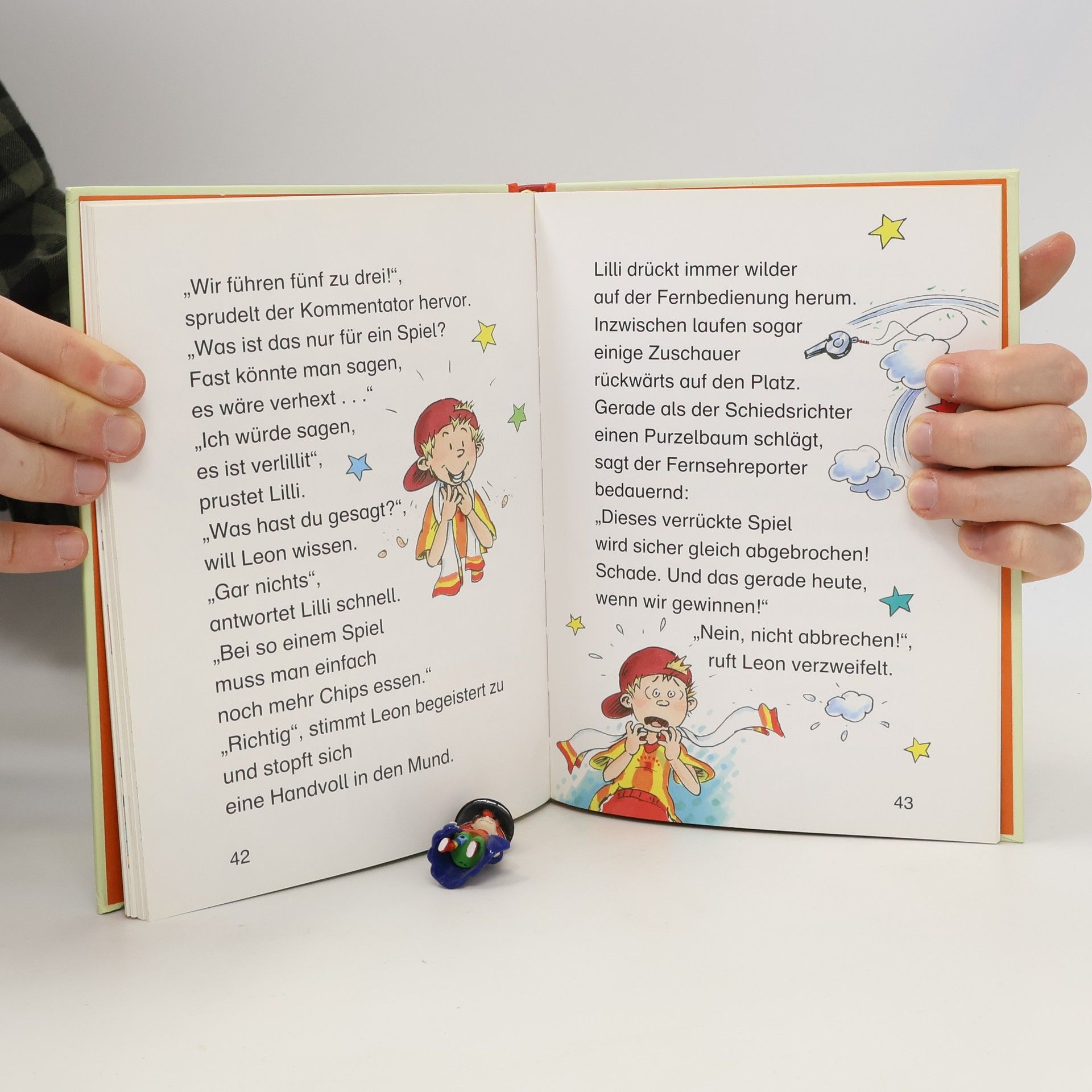 Knister Der Bücherbär: Hexe Lilli und das verzauberte Fußballspiel