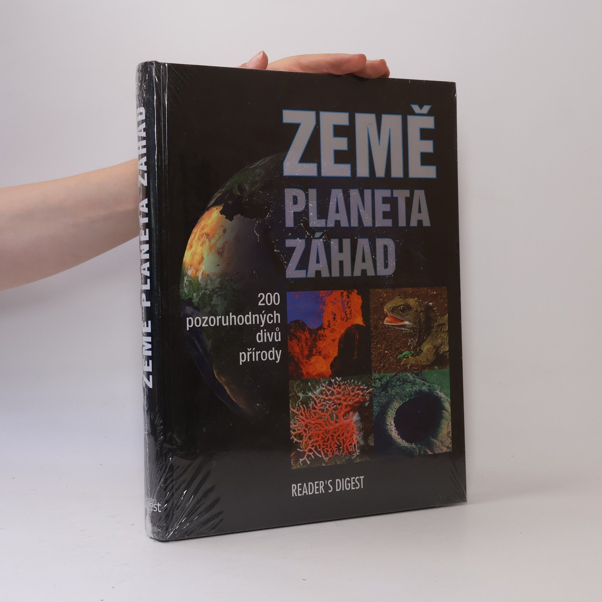 Britta Danger Země. Planeta záhad. 200 pozoruhodných divů přírody