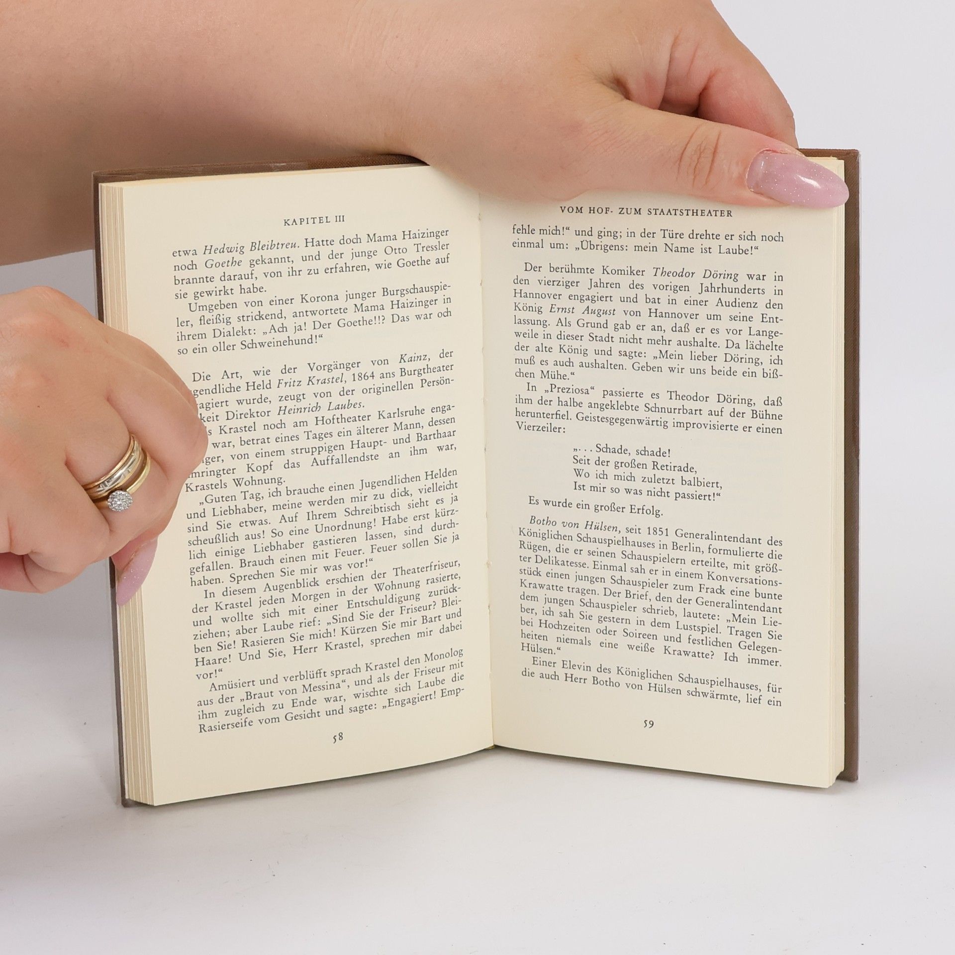 Autores varios Spektakel müssen sein oder Kleines Theater-Bestiarium in Anekdoten