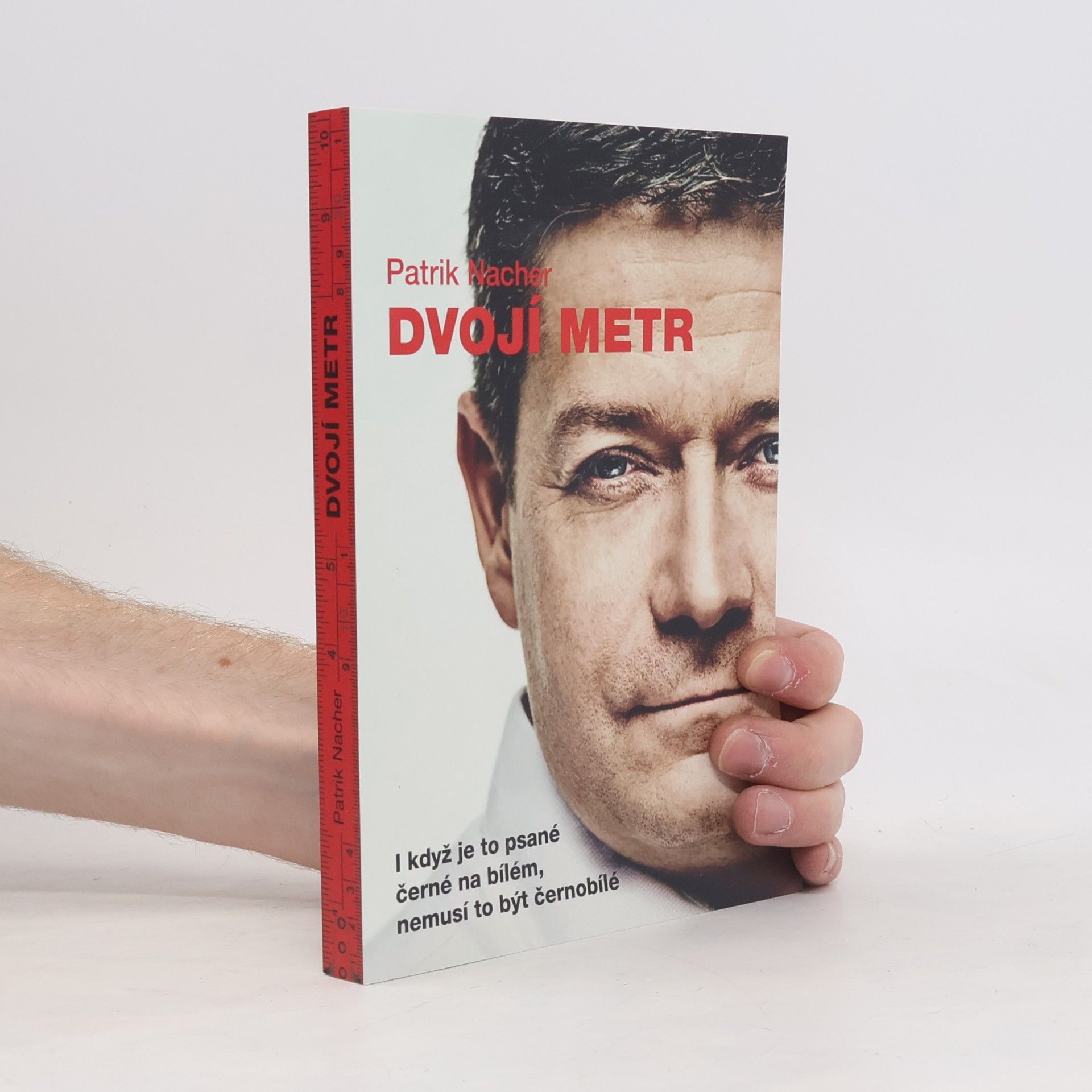 Patrik Nacher Dvojí metr